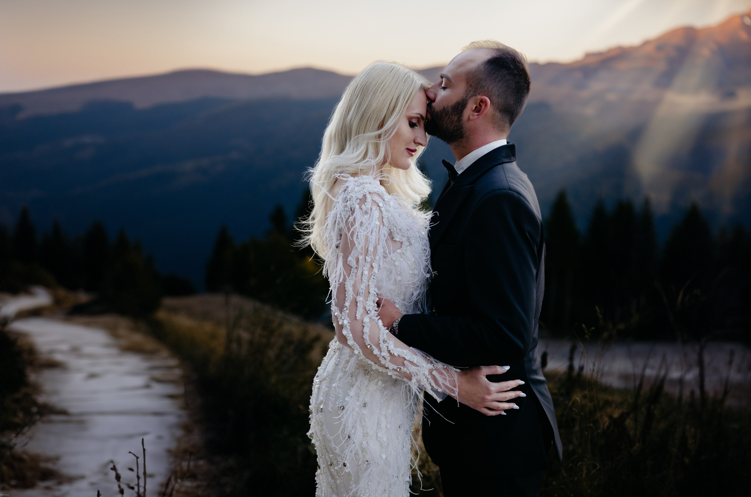 Dima Marian, Fotograf de nuntă: Povești de dragoste spuse prin imagini. MDimaFotoStudio. Fotograf de nuntă, evenimente private și de familie