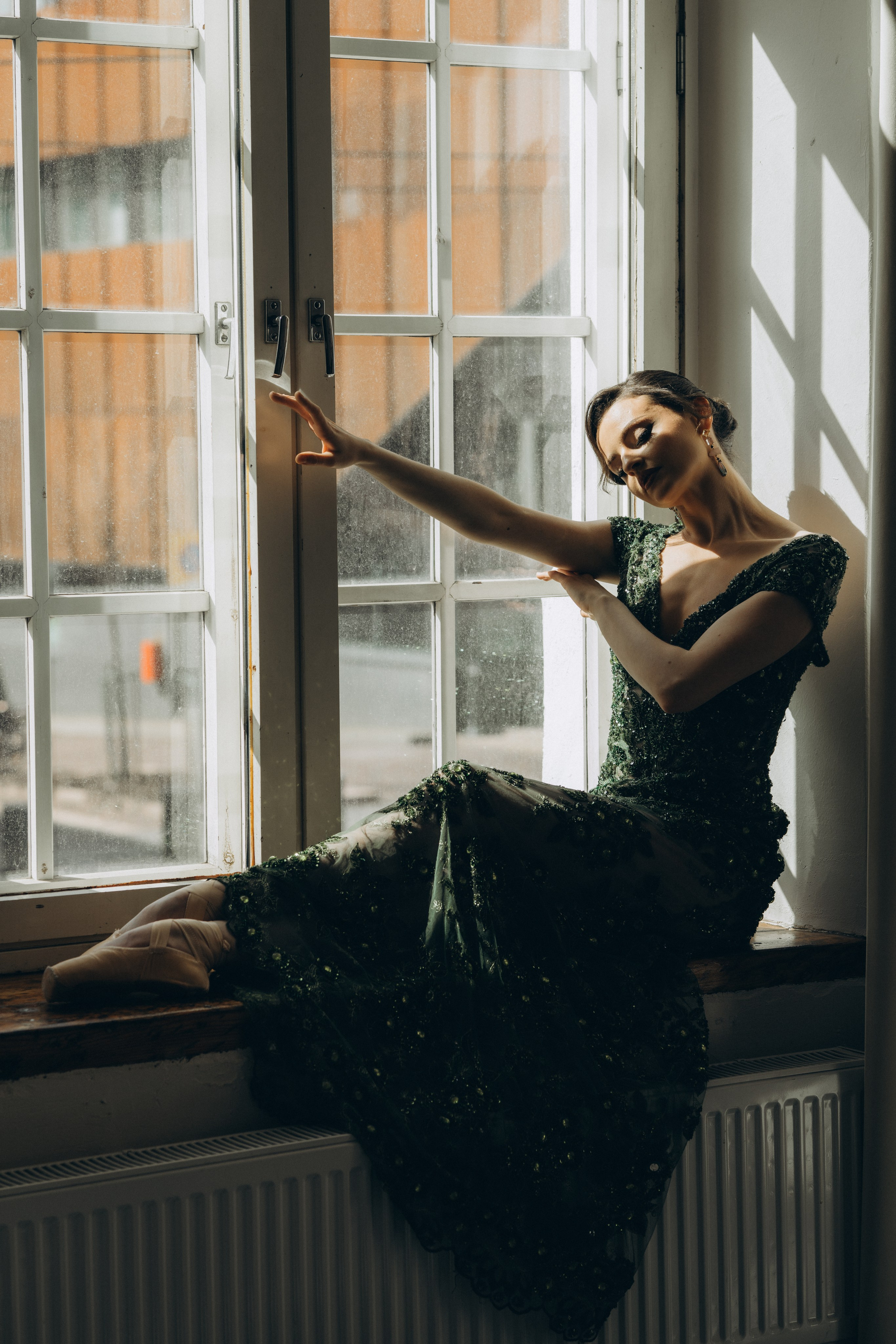 Riikka Couture, Riikka Ikäheimo, Violetta Keller, Portrait, Dancer. Wedding and portrait photographer in Helsinki Vickan O