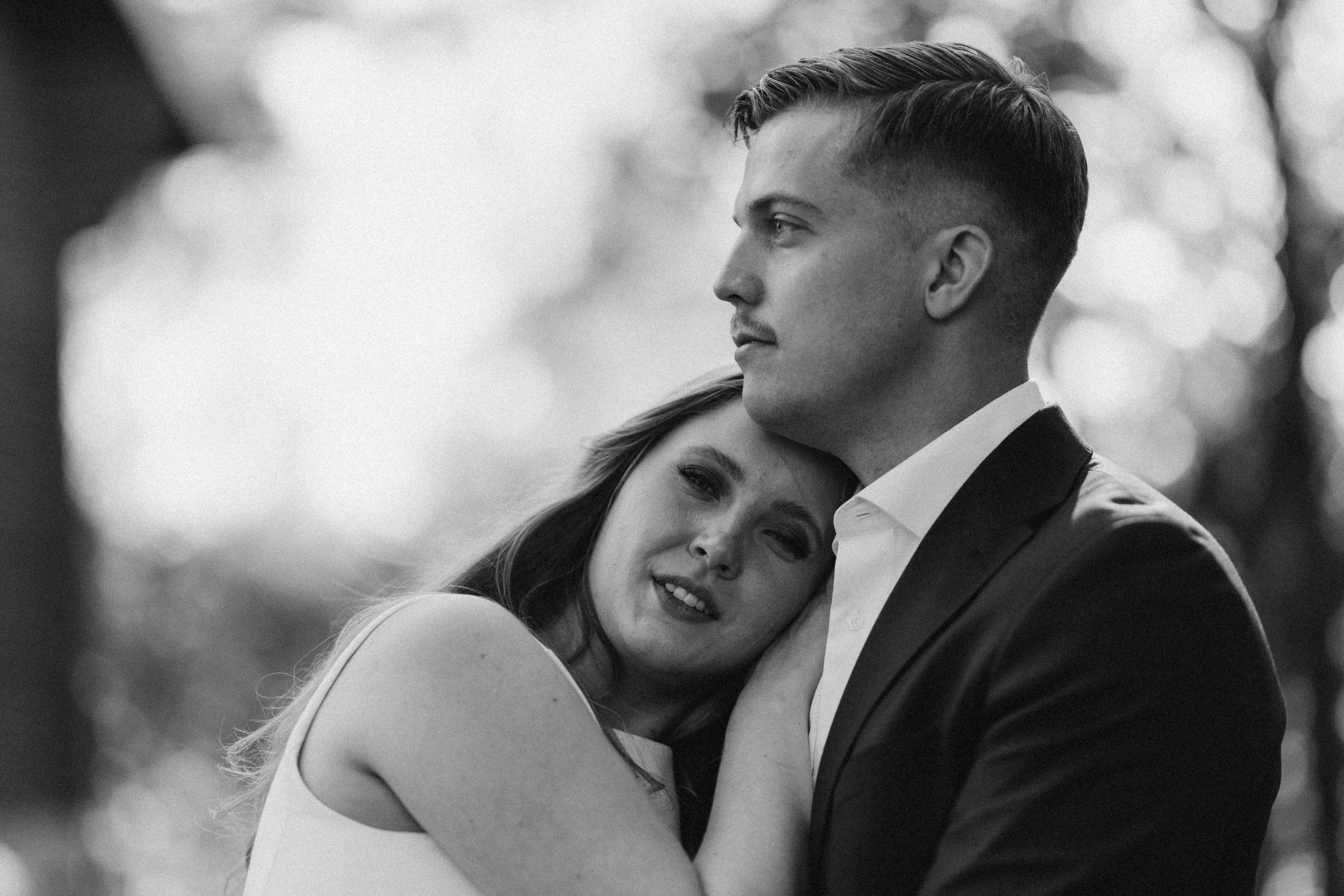 Wedding photo session in Pornainen. Wedding and portrait photographer in Helsinki Vickan O