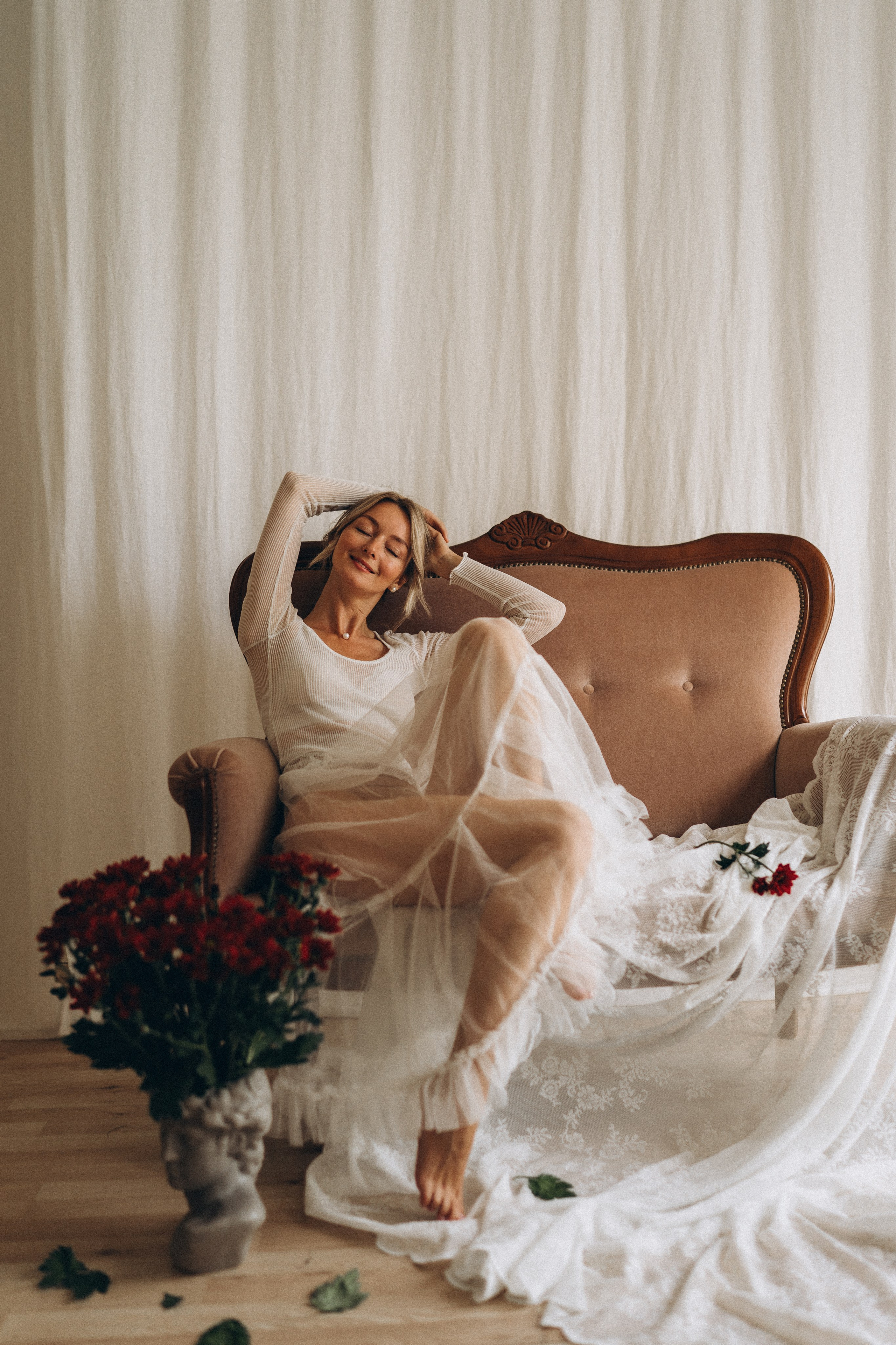 Olga. Wedding and portrait photographer in Helsinki Vickan O