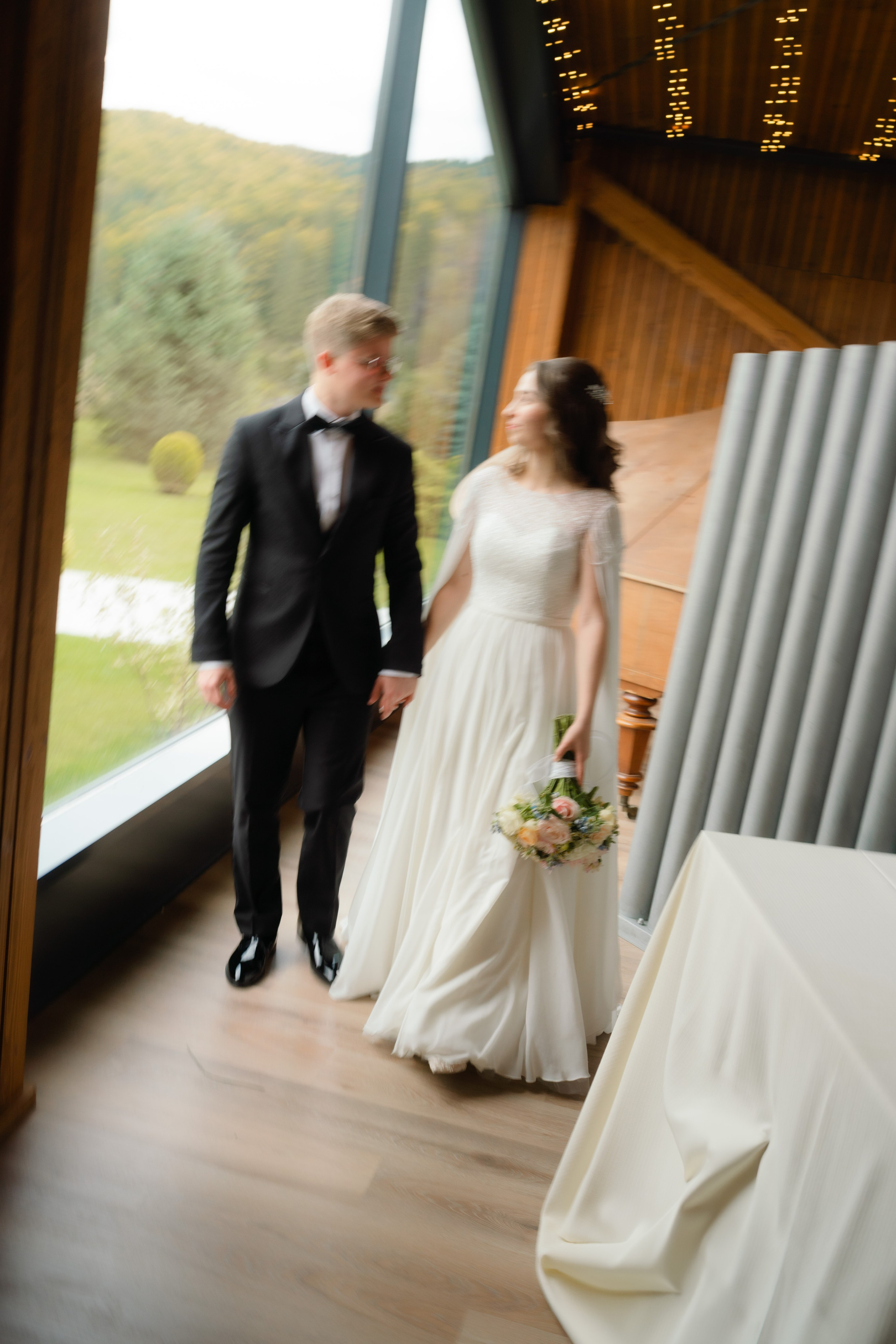 Miruna | Ruben Preview. Main