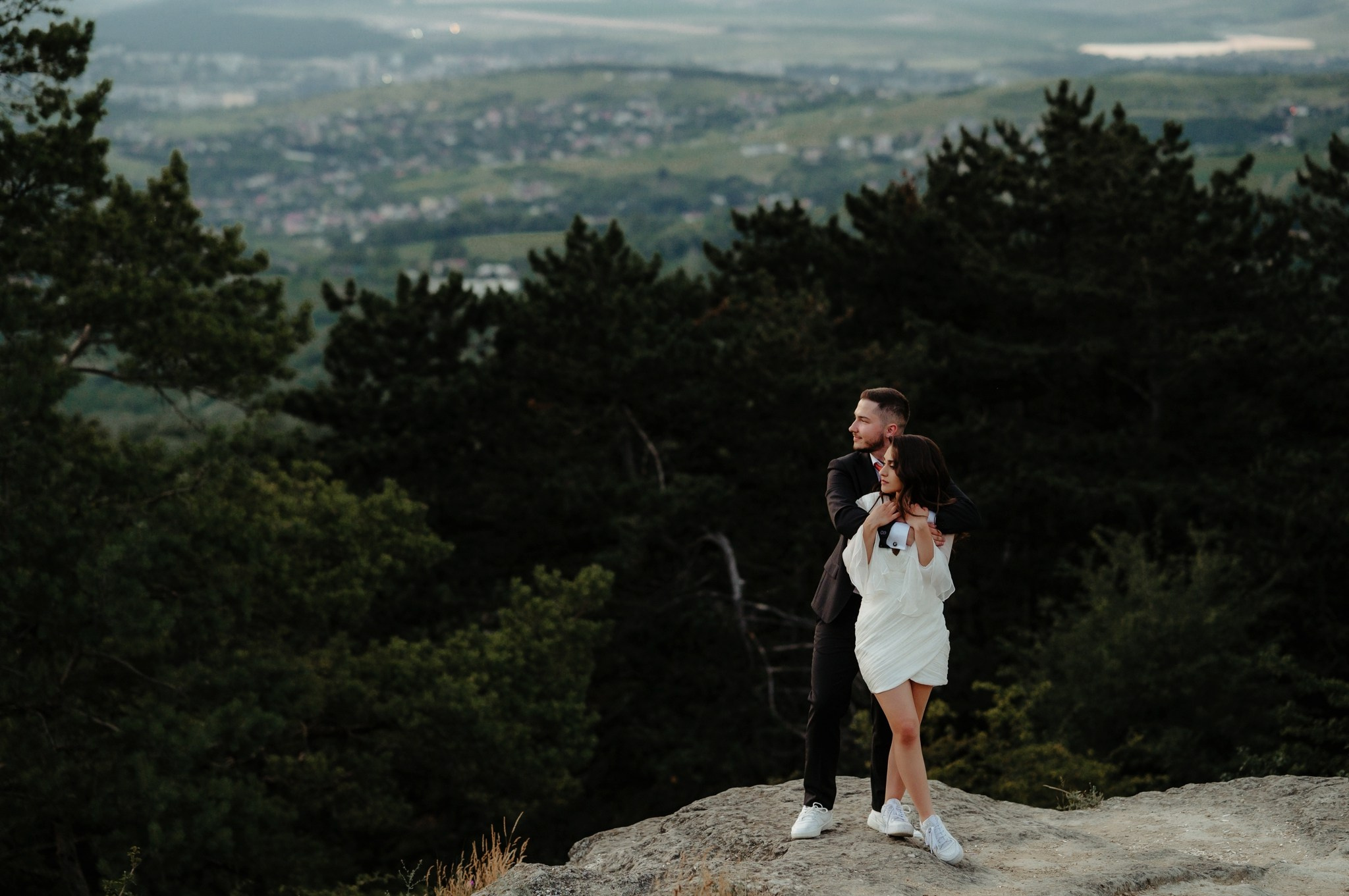 Sedinta foto la cununia civila. Proud Vision Weddings | Wedding Photography & Film — Servicii profesionale Foto Video Nunta Iasi