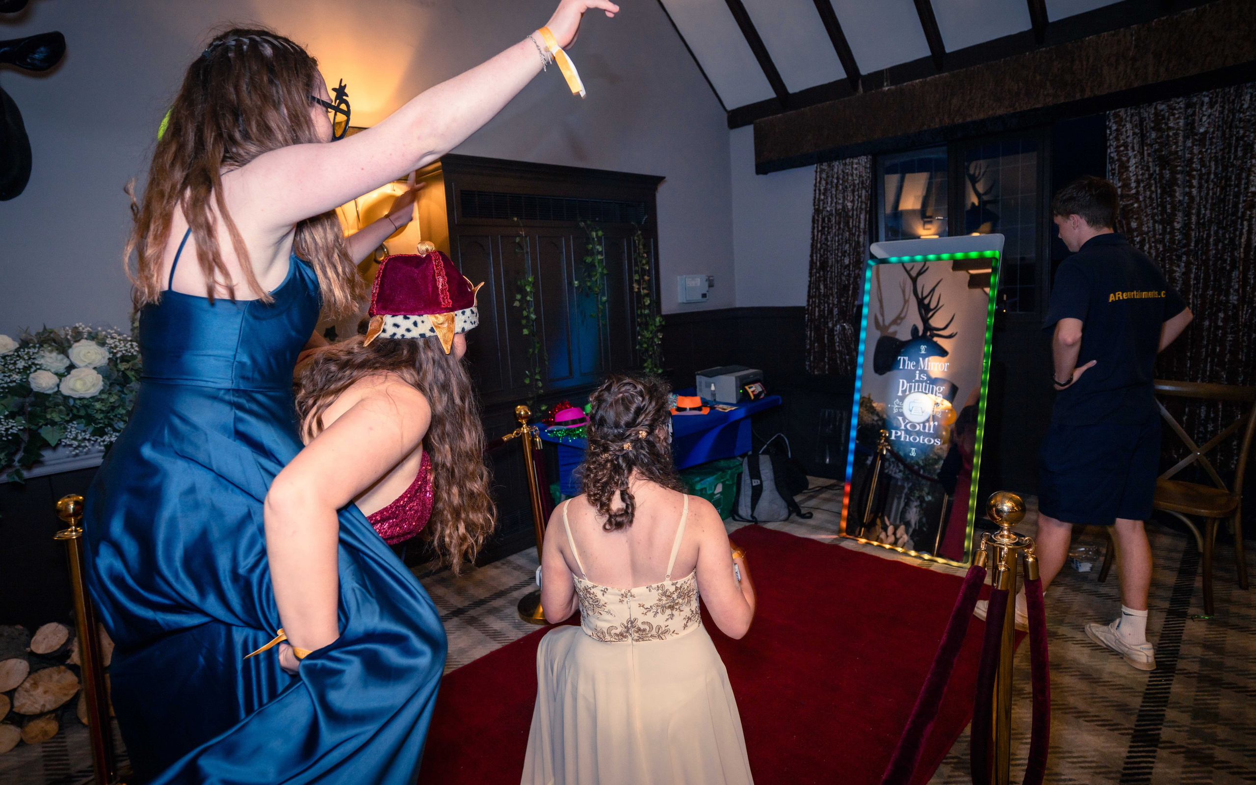The Midas Touch: Van Mildert Summer Ball. Expect Miracles Photography by Kate & Andrew