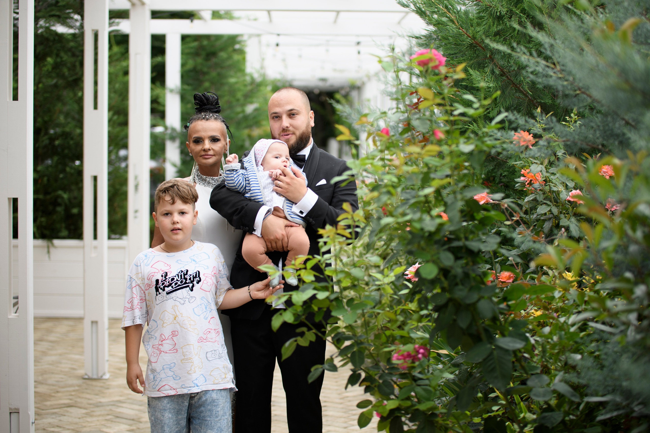 Fotografii Nunta + Botez Ciresul Salbatic. MDimaFotoStudio. Fotograf de nuntă, evenimente private și de familie