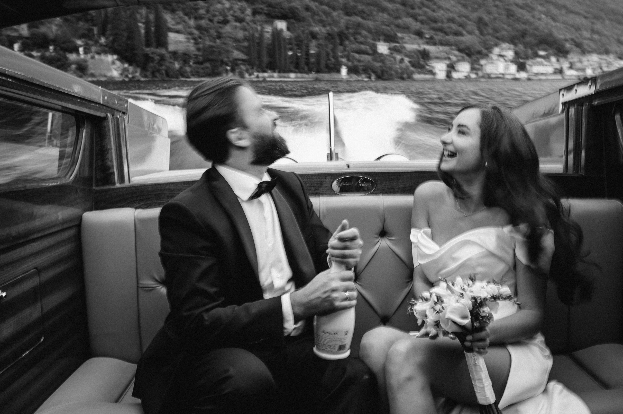 Two harts in Italy. Wedding photographer in Spain