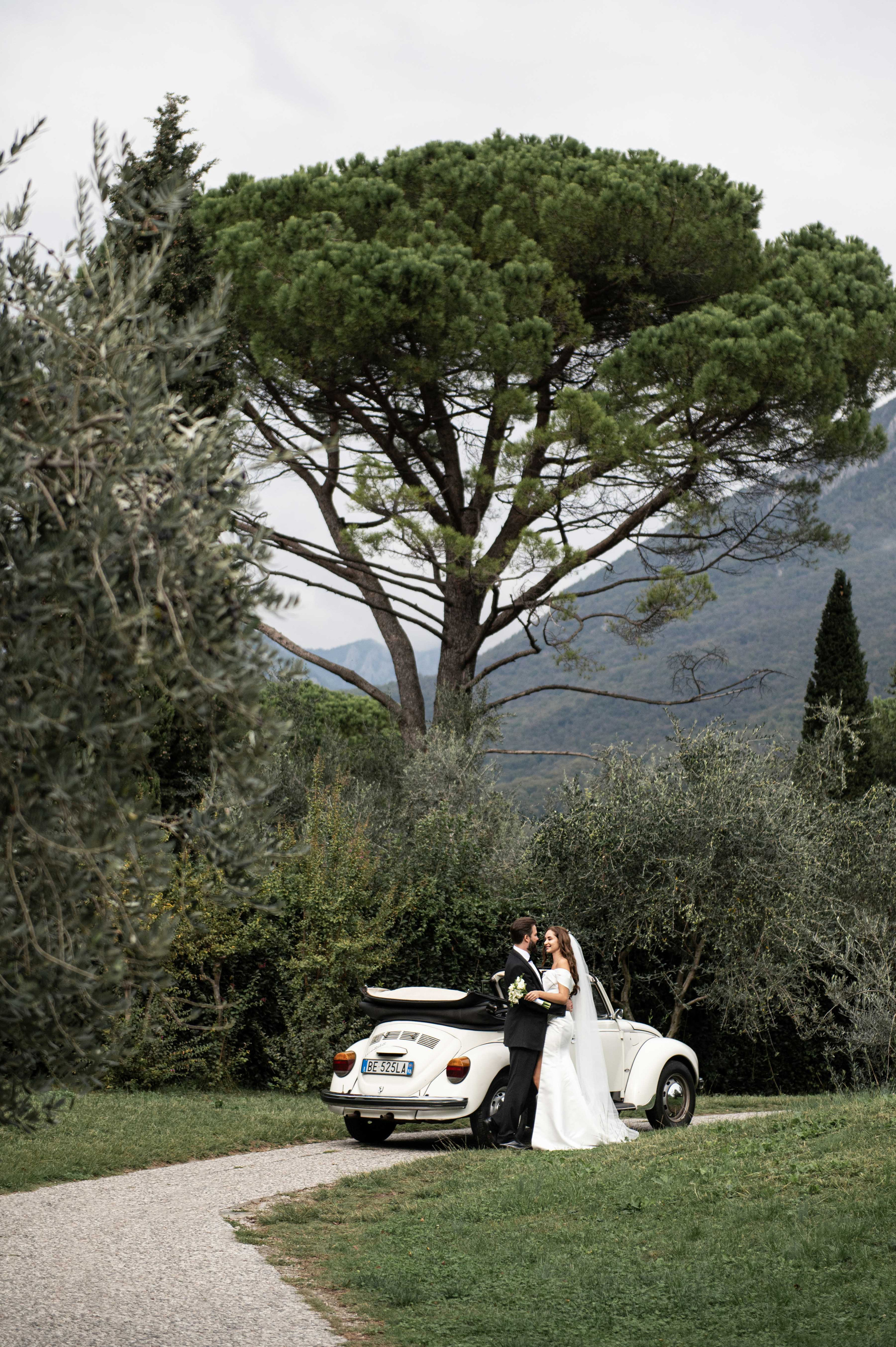 Two harts in Italy. Wedding photographer in Spain