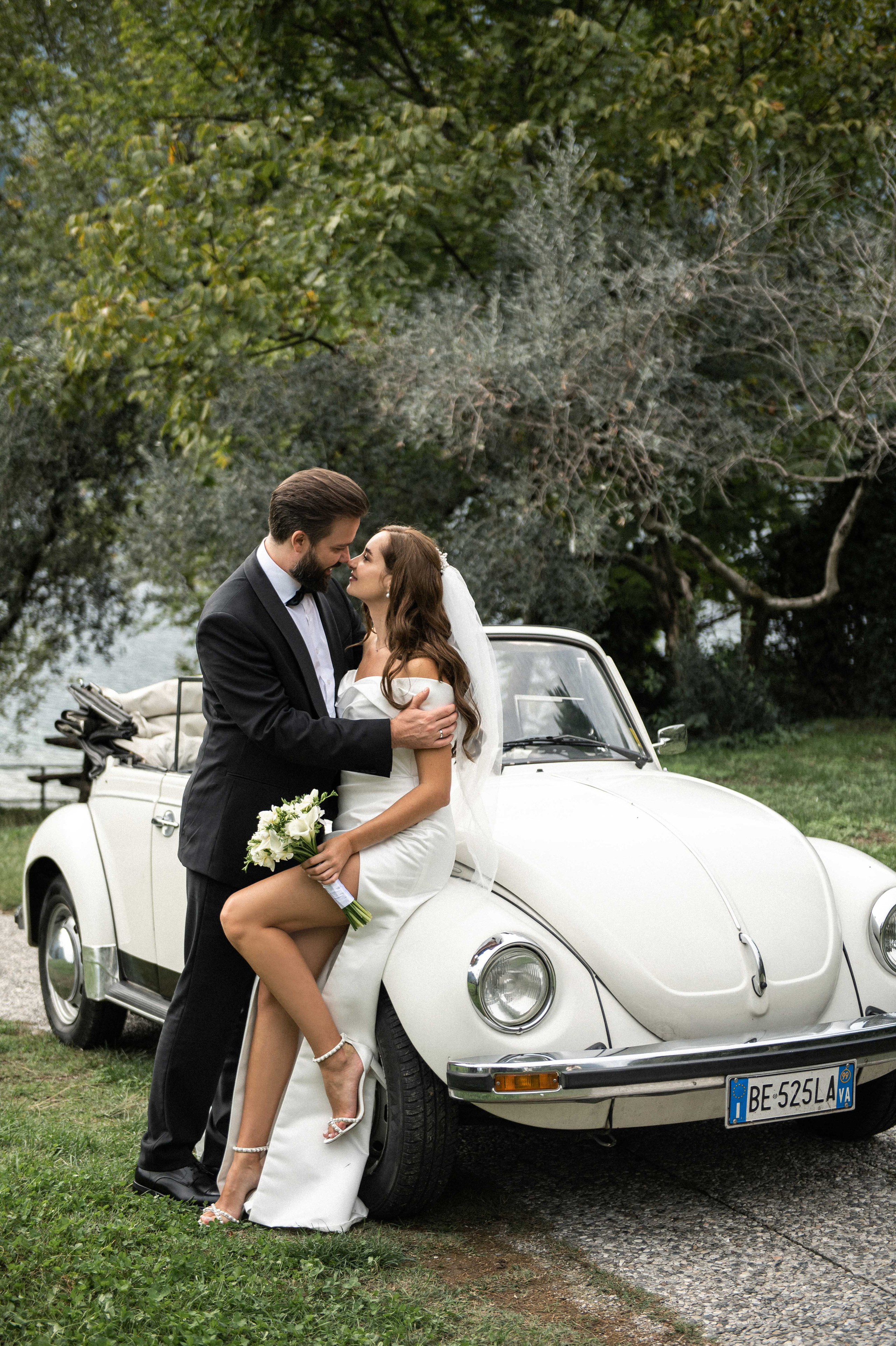 Two harts in Italy. Wedding photographer in Spain