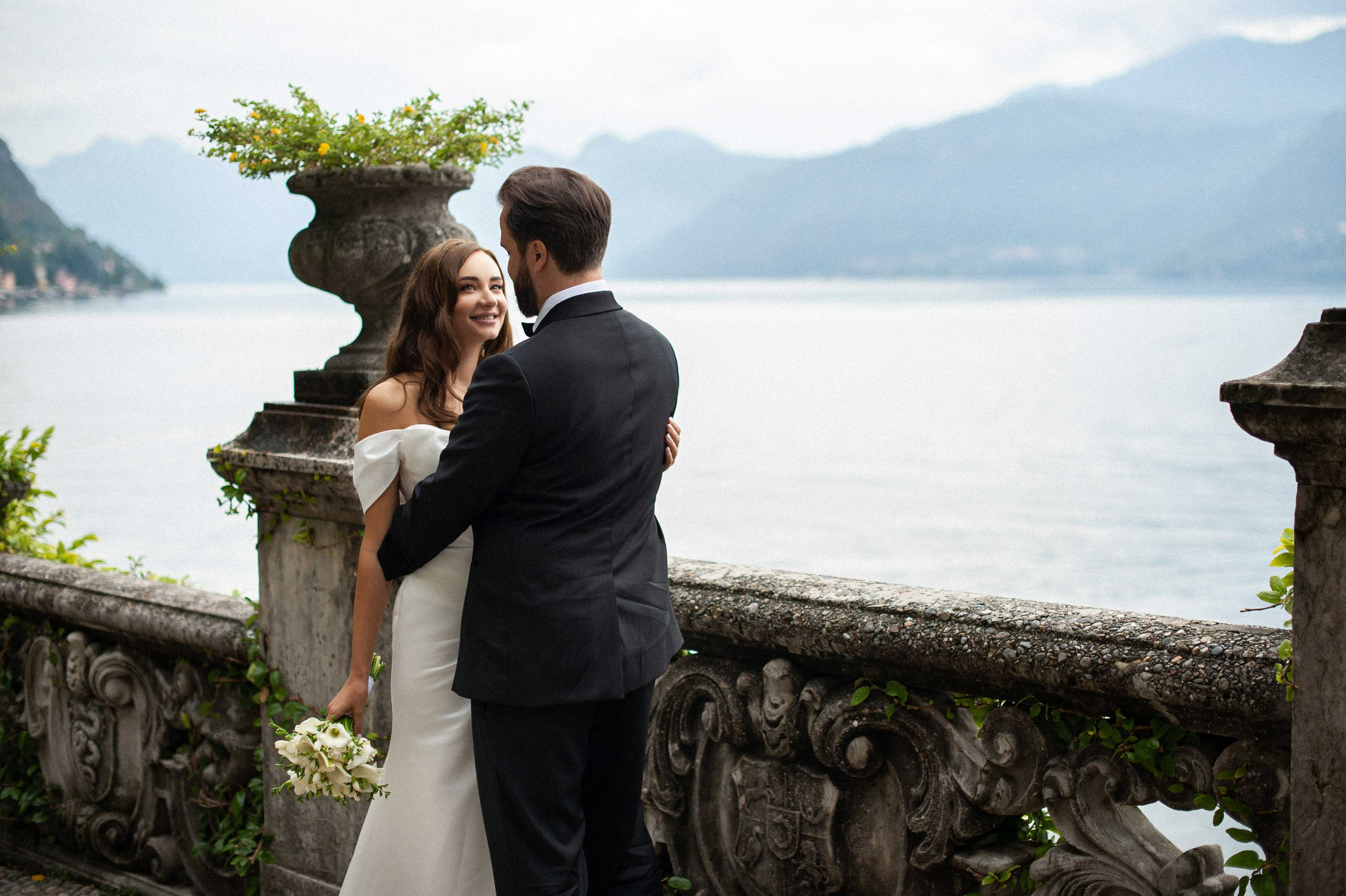 Two harts in Italy. Wedding photographer in Spain