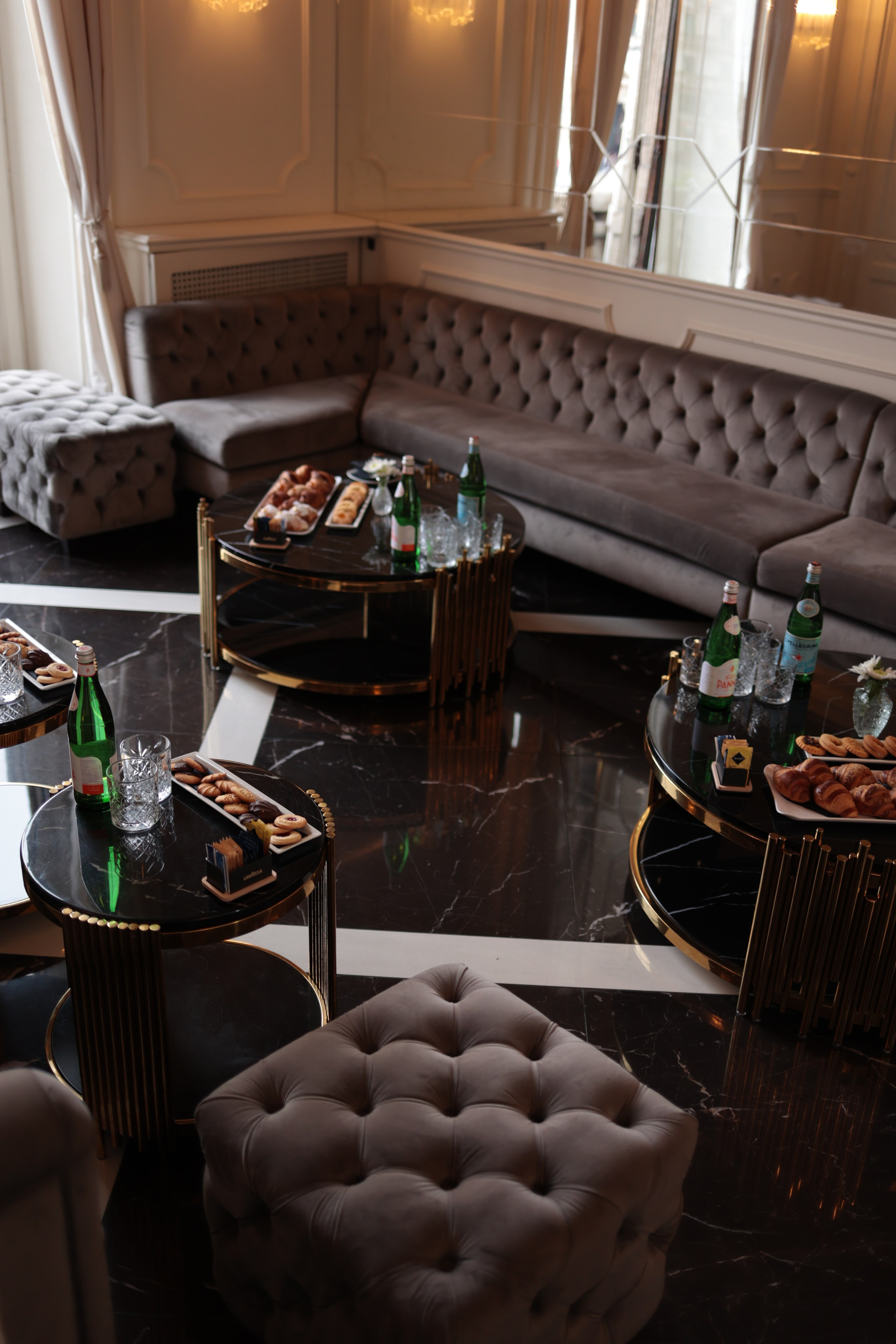 Business Breakfast Krasotatut. Photographer in Milan |Mila Pro Photo