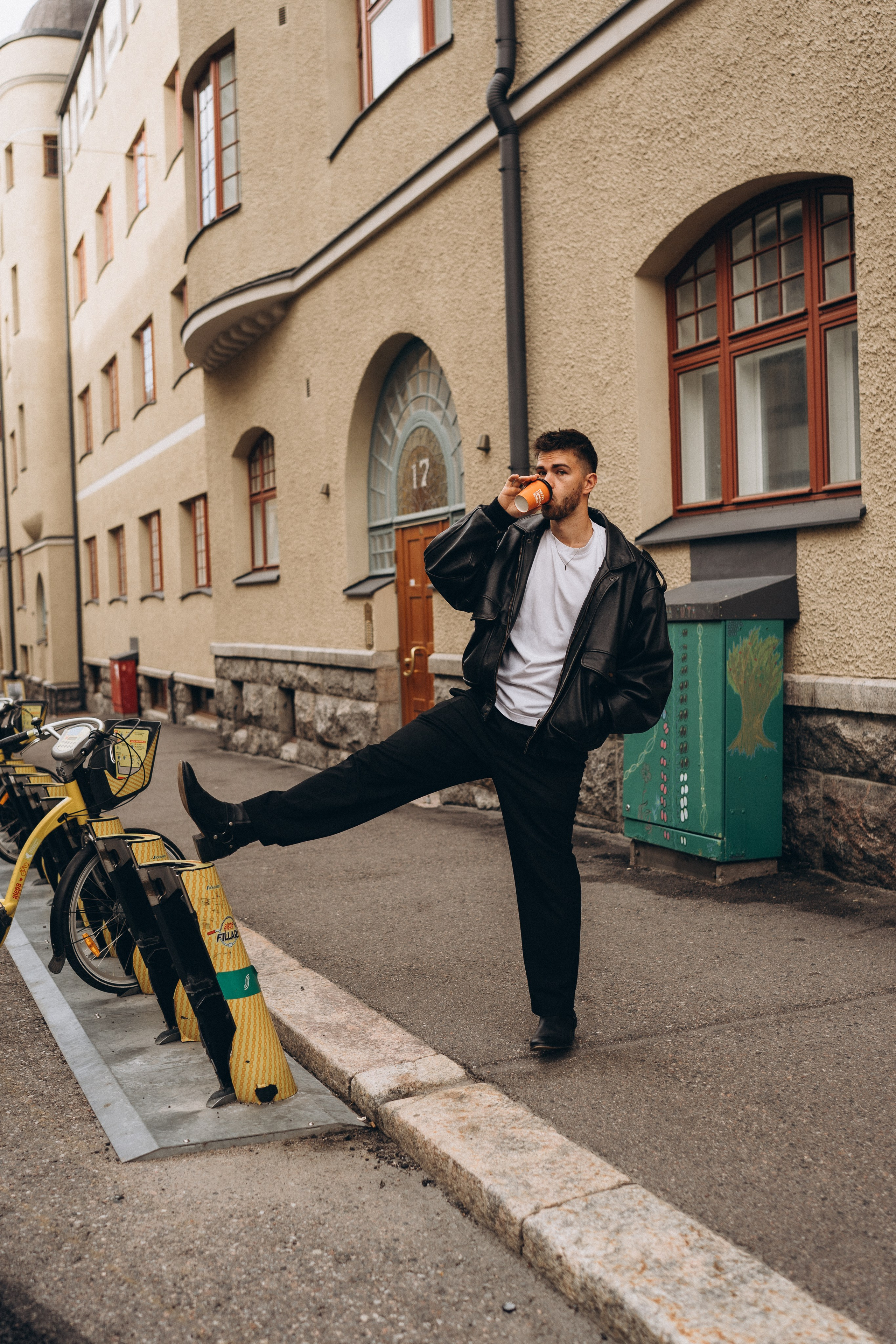 Kevin. Wedding and portrait photographer in Helsinki Vickan O