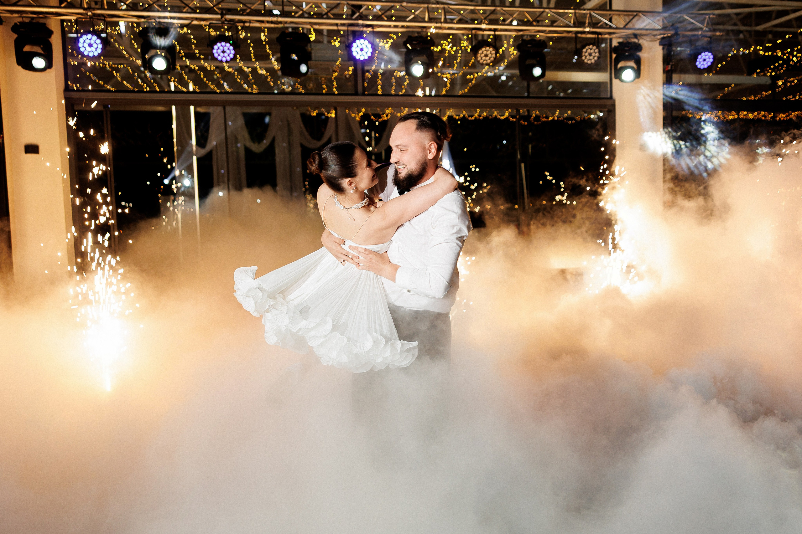 Florin & Corina — Complexul Turistic Costesti — Wedding Day. Servicii Foto și Video 067188353