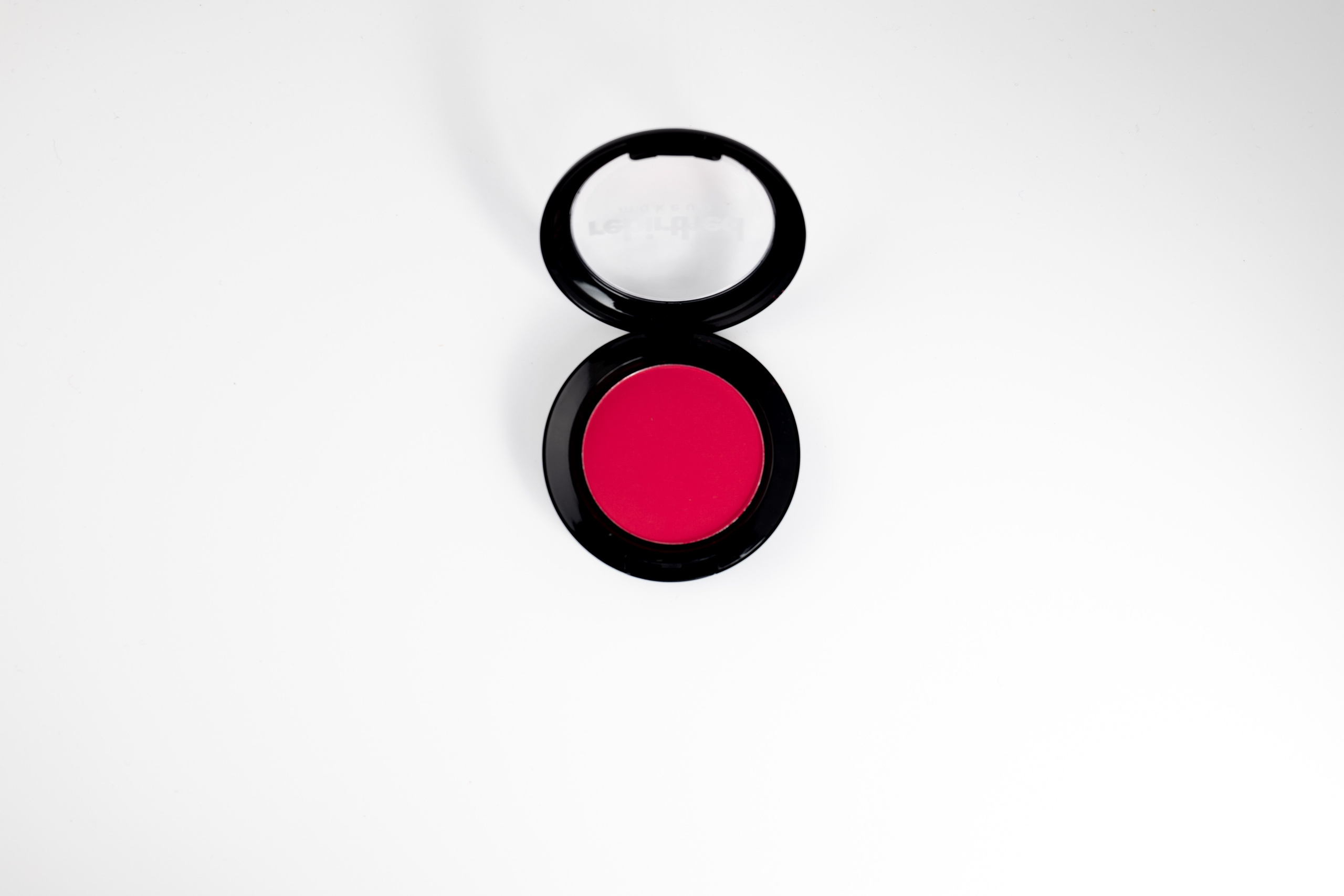 Rebirthed Make-up Brand. Sola SLY | London Photographer and Videographer