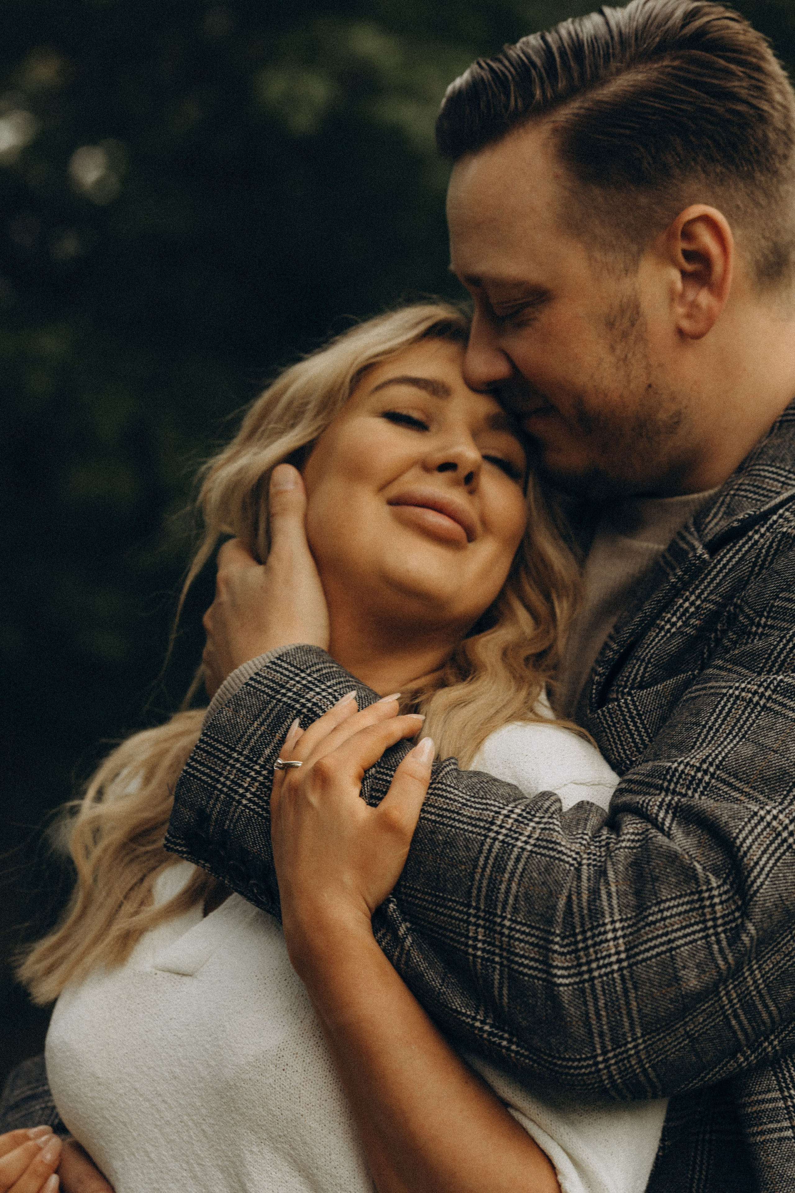 J&A. Wedding and portrait photographer in Helsinki Vickan O