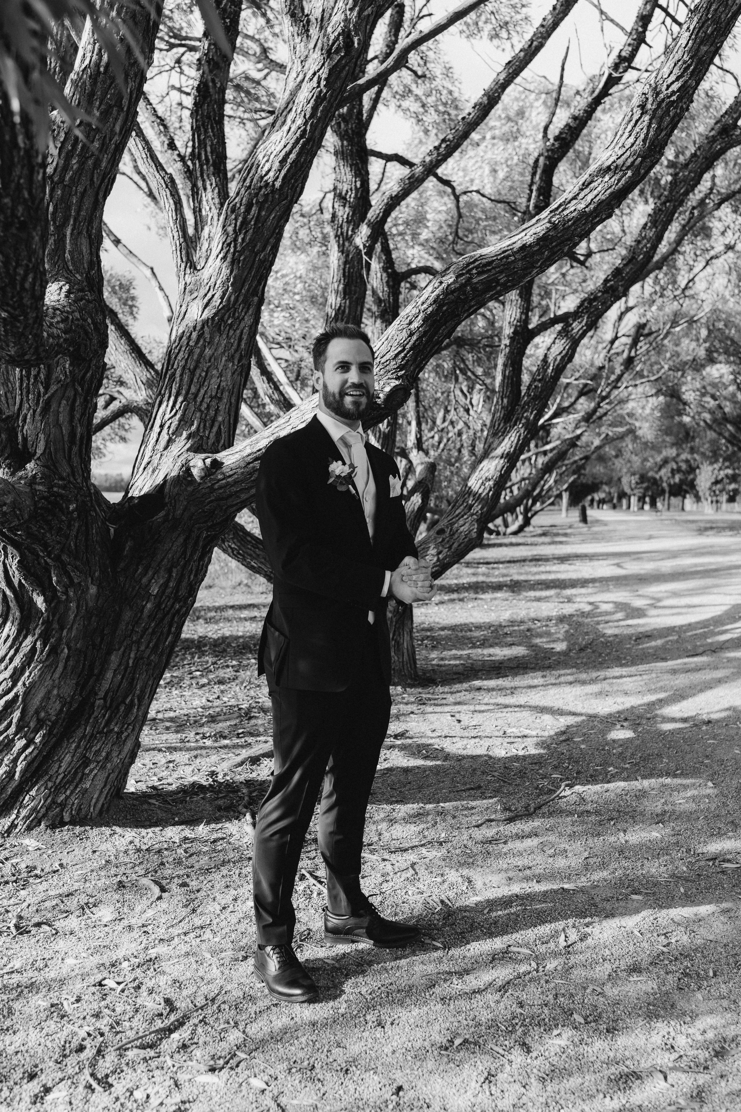 W&S. Wedding and portrait photographer in Helsinki Vickan O