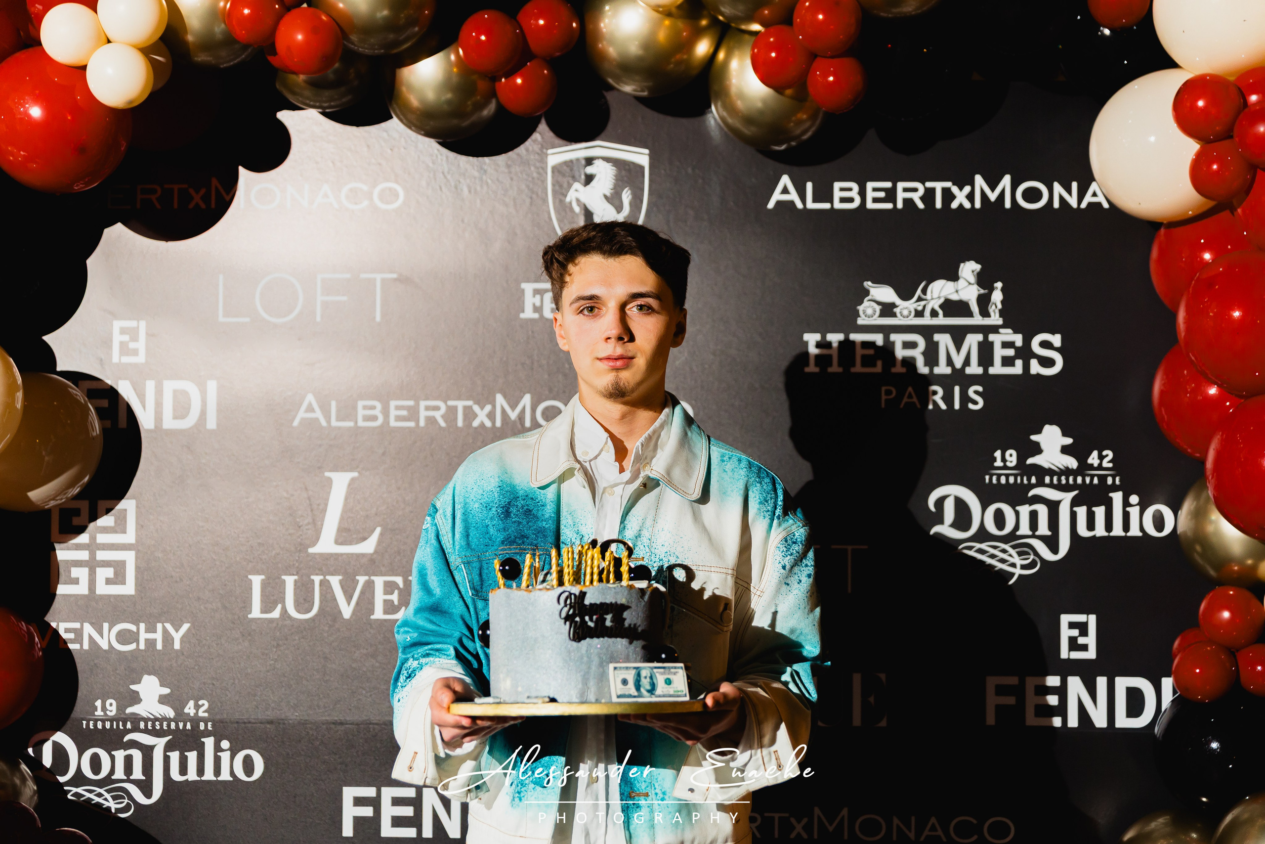 ALBERT. Fotograf prin #Piatraneamt-Alessander Enache