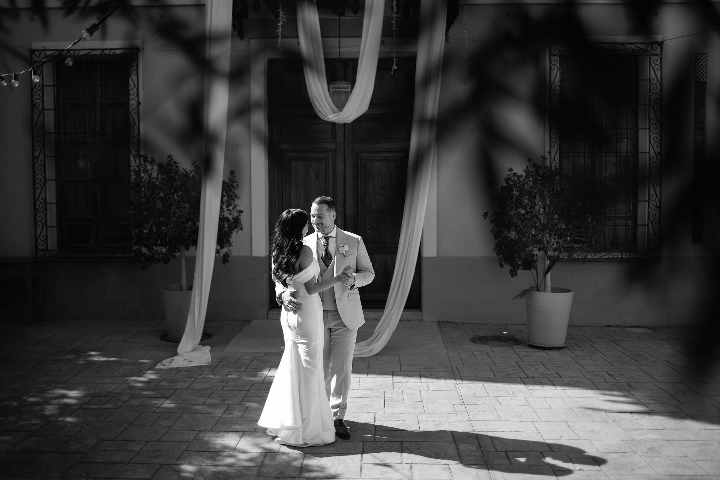 Johanna and Francesco. Destination Wedding Photographers based in Spain