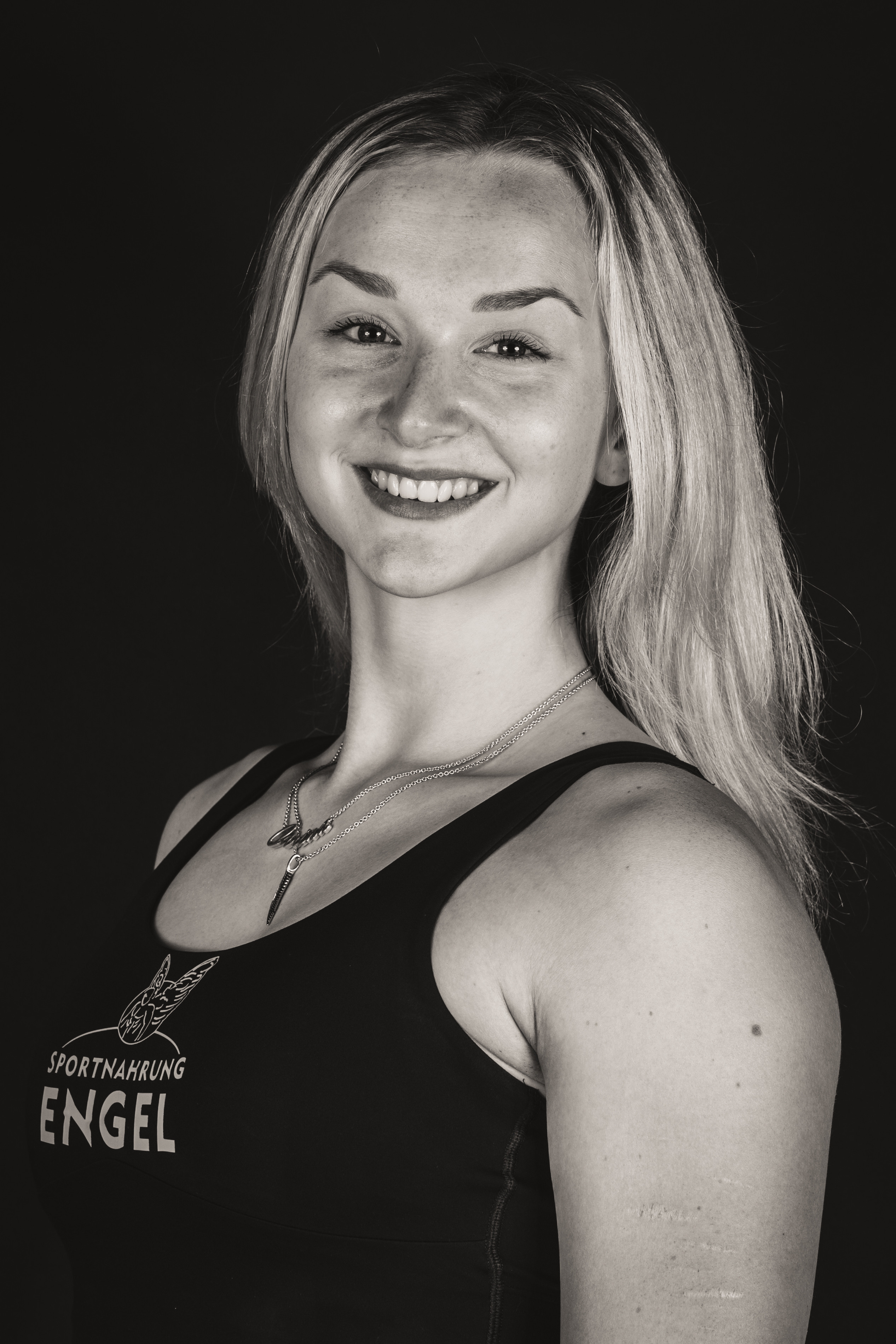 Studio - Carina. Thorben Ihler - Dein Fotograf aus Emden