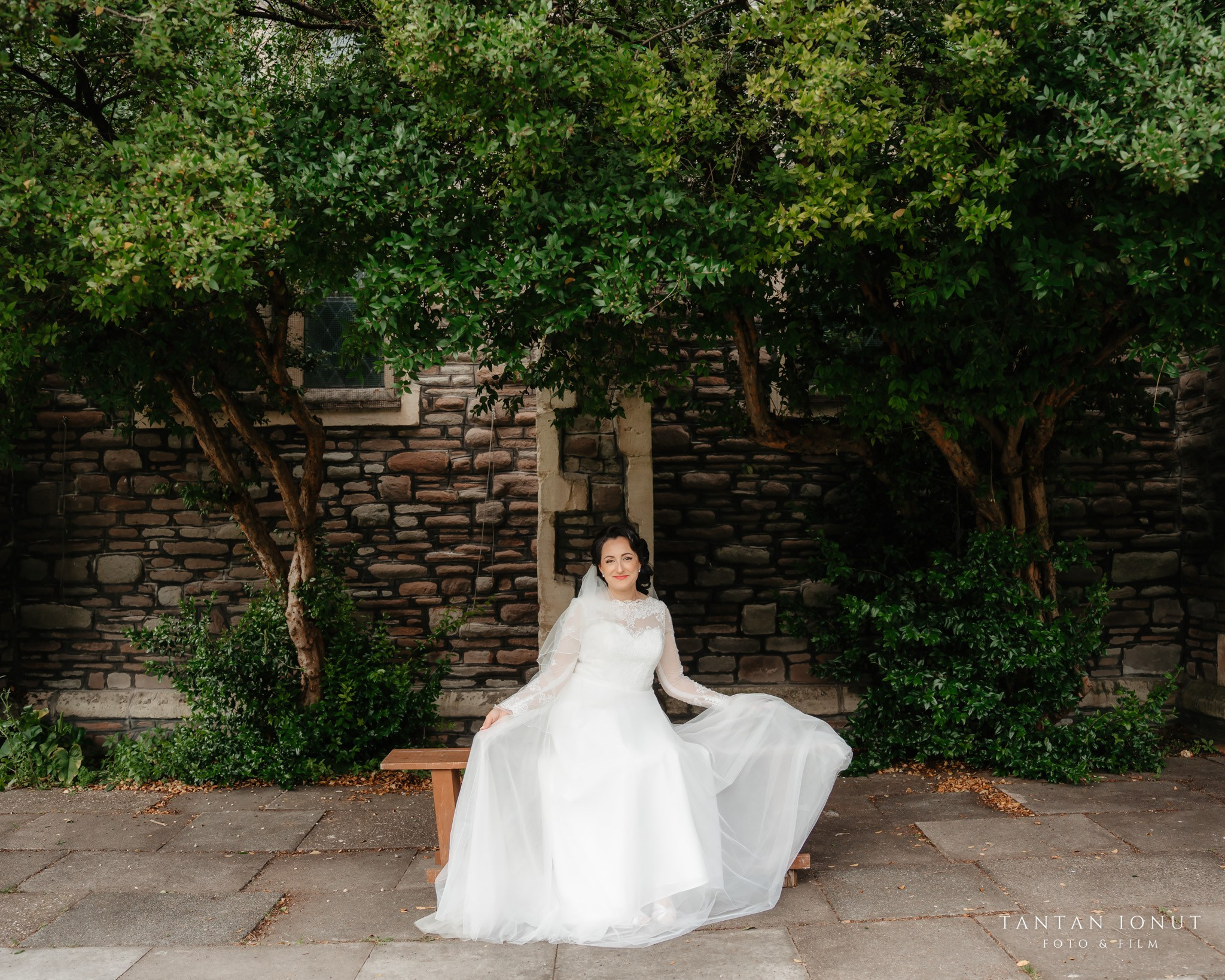 Fotograf roman in anglia, nunta in bridgwater, nunta in bristol, foto-video in uk, tantanionut, fotograf in uk, bogdan durus. TANTAN IONUT FOTO & FILM