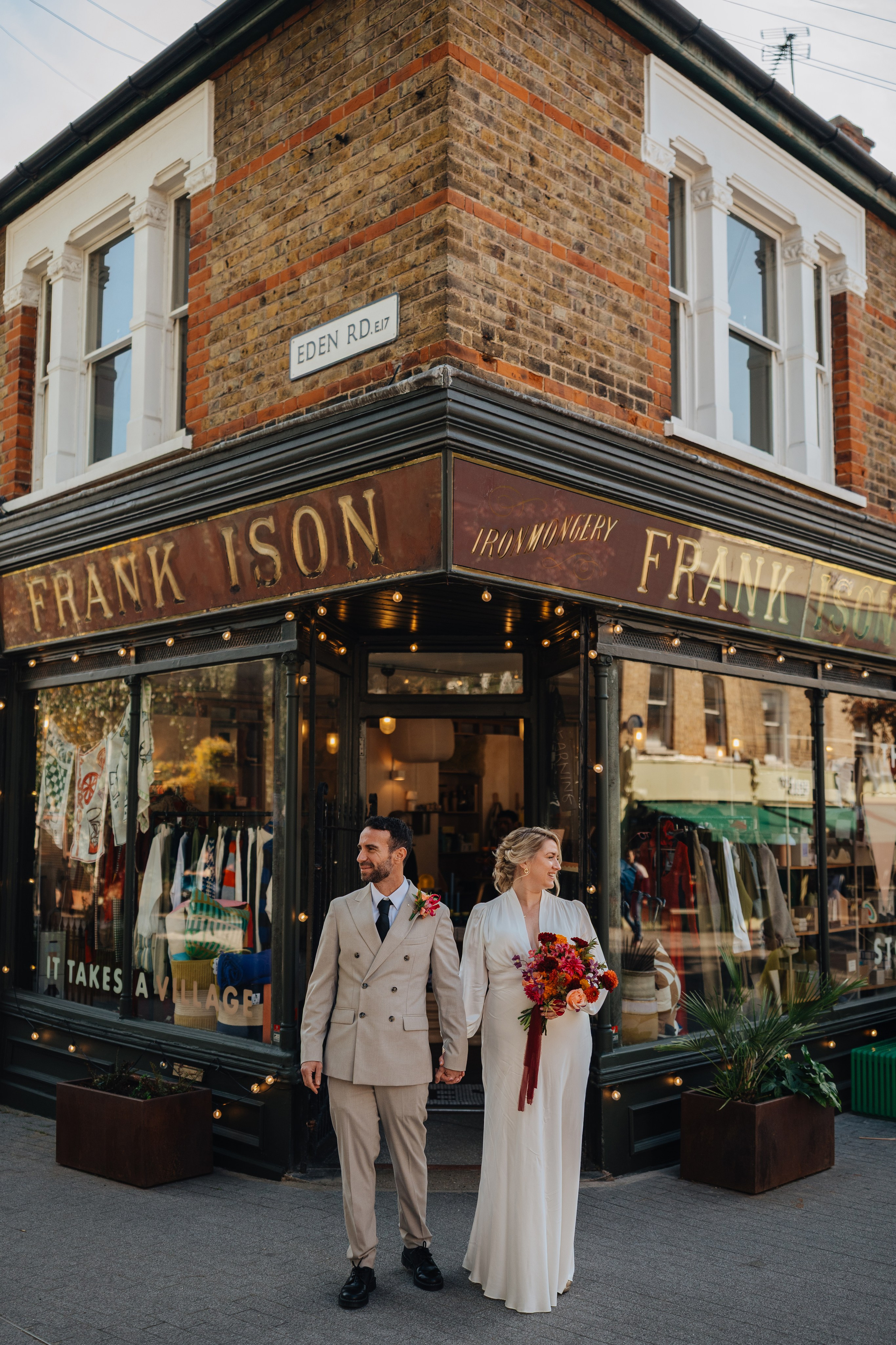 Irene and Juan. Wedding and family photographer in London