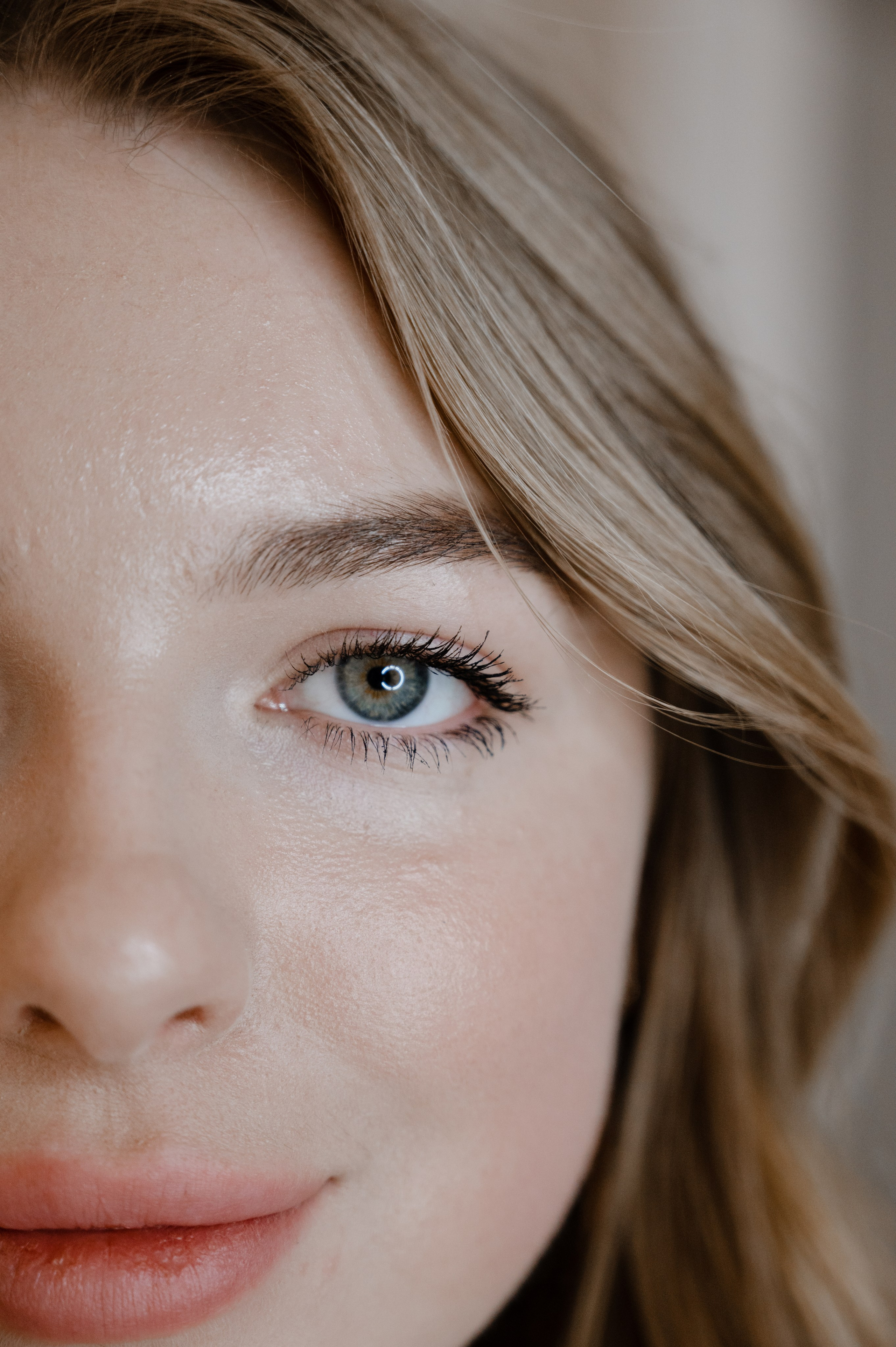 Astudio beauty studio in Prague. ANNA-MARIA PHOTO CONTENT CREATOR — photographer, aesthete, artist, and visual expert for Instagram in Prague