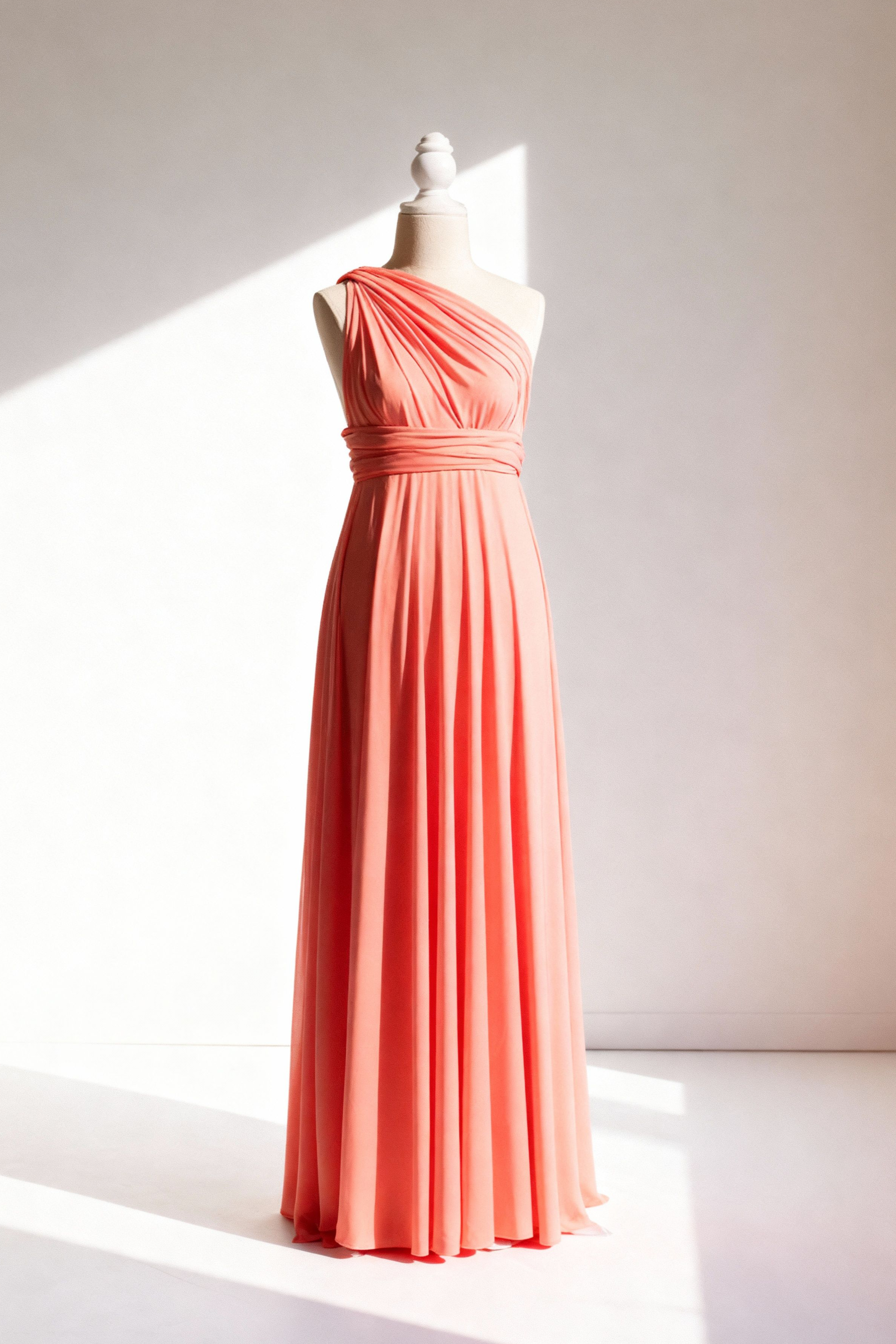 Maternity Wardrobe — Dresses Included for Your Session. Family & Maternity Photographer in Dresden Tatiana Mudryak