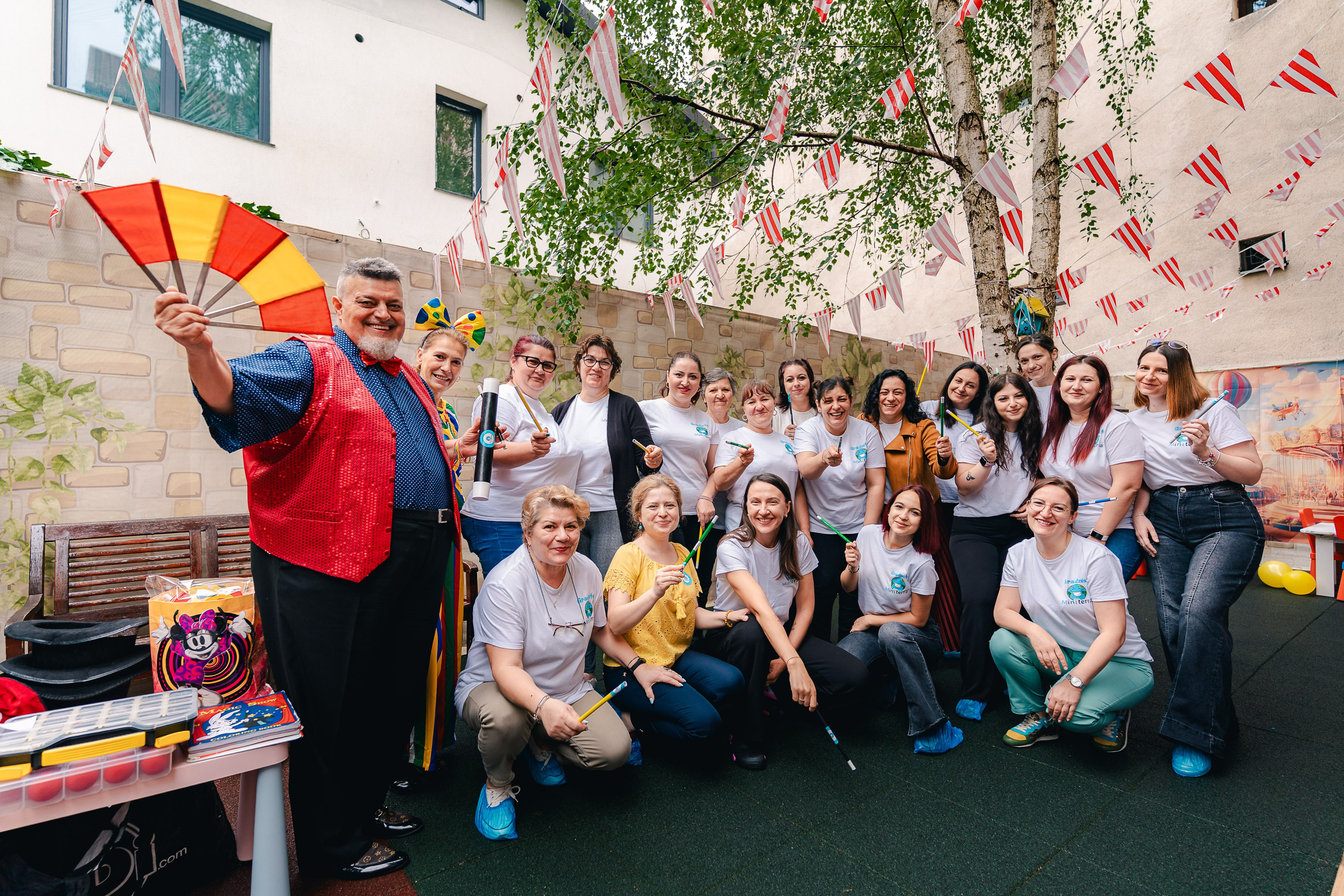 Miniterra Carusel. Liviu Andrei - Fotograf