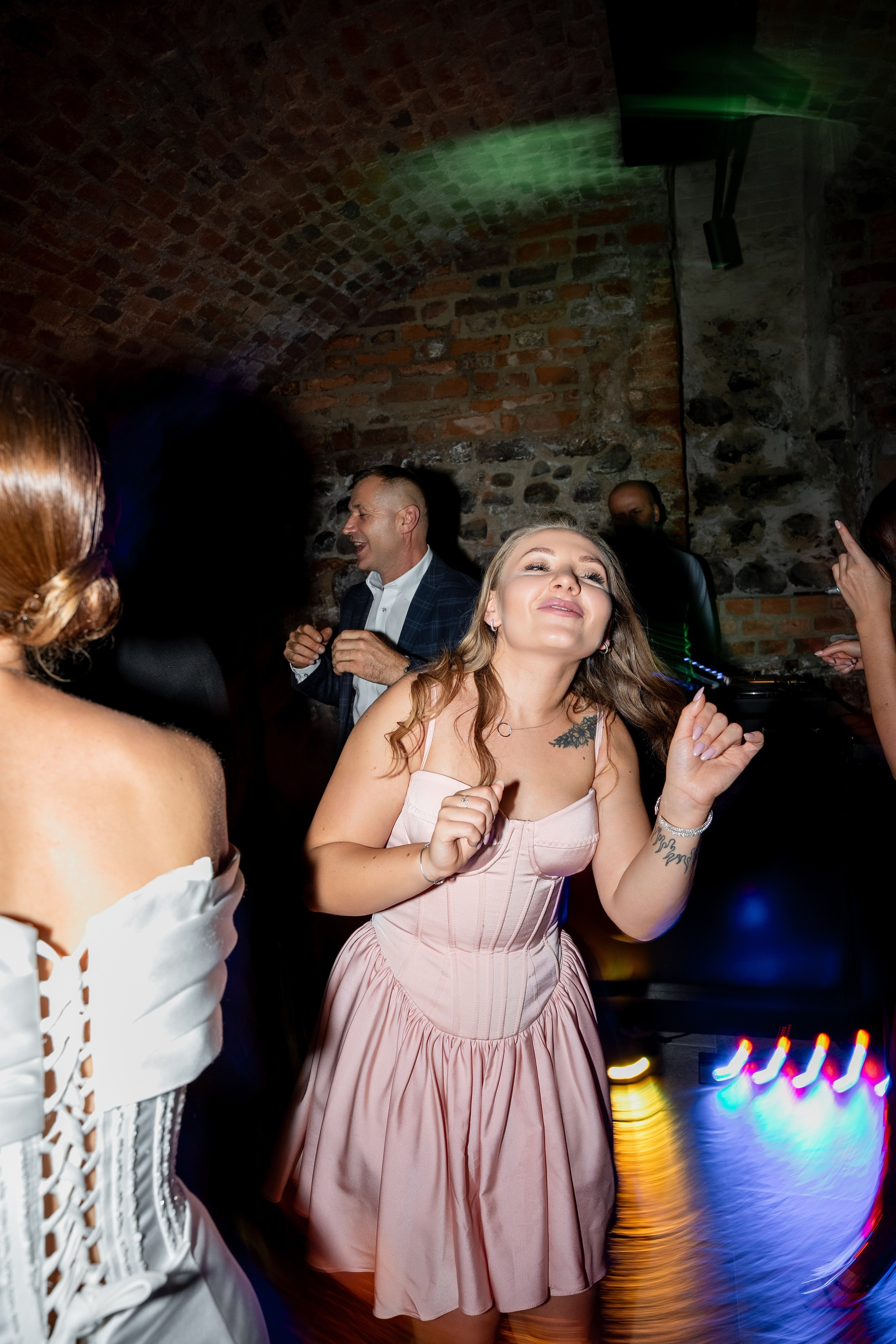 B&S. SL Wedding Photo: ponadczasowa 💍 fotografia ślubna | Wrocław & Europa