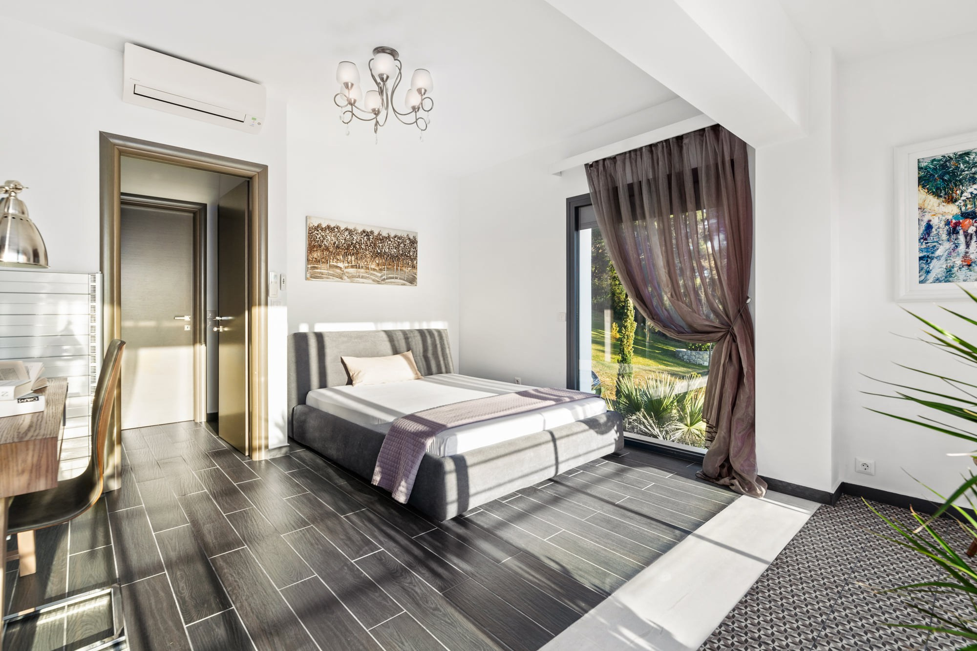 Commercial. Φωτογράφος Αναστάσιος Πιξόπουλος