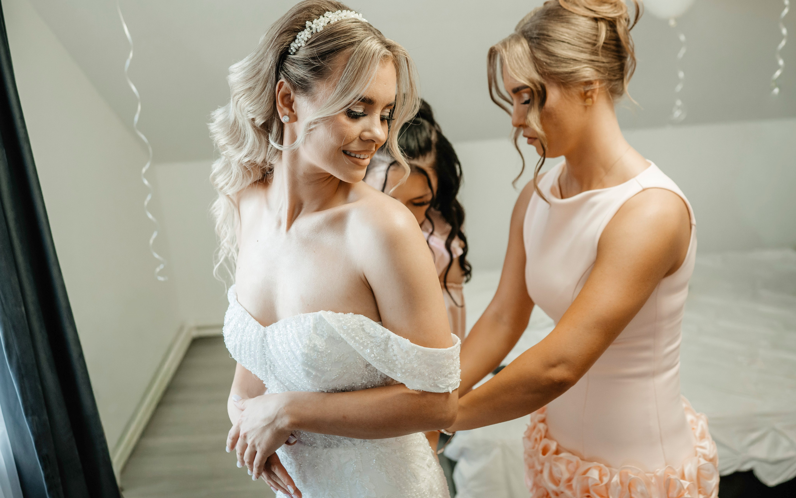 🤎 D a n i e l & S i m o n a - Wedding Day Preview. Wedding & Family Photographer