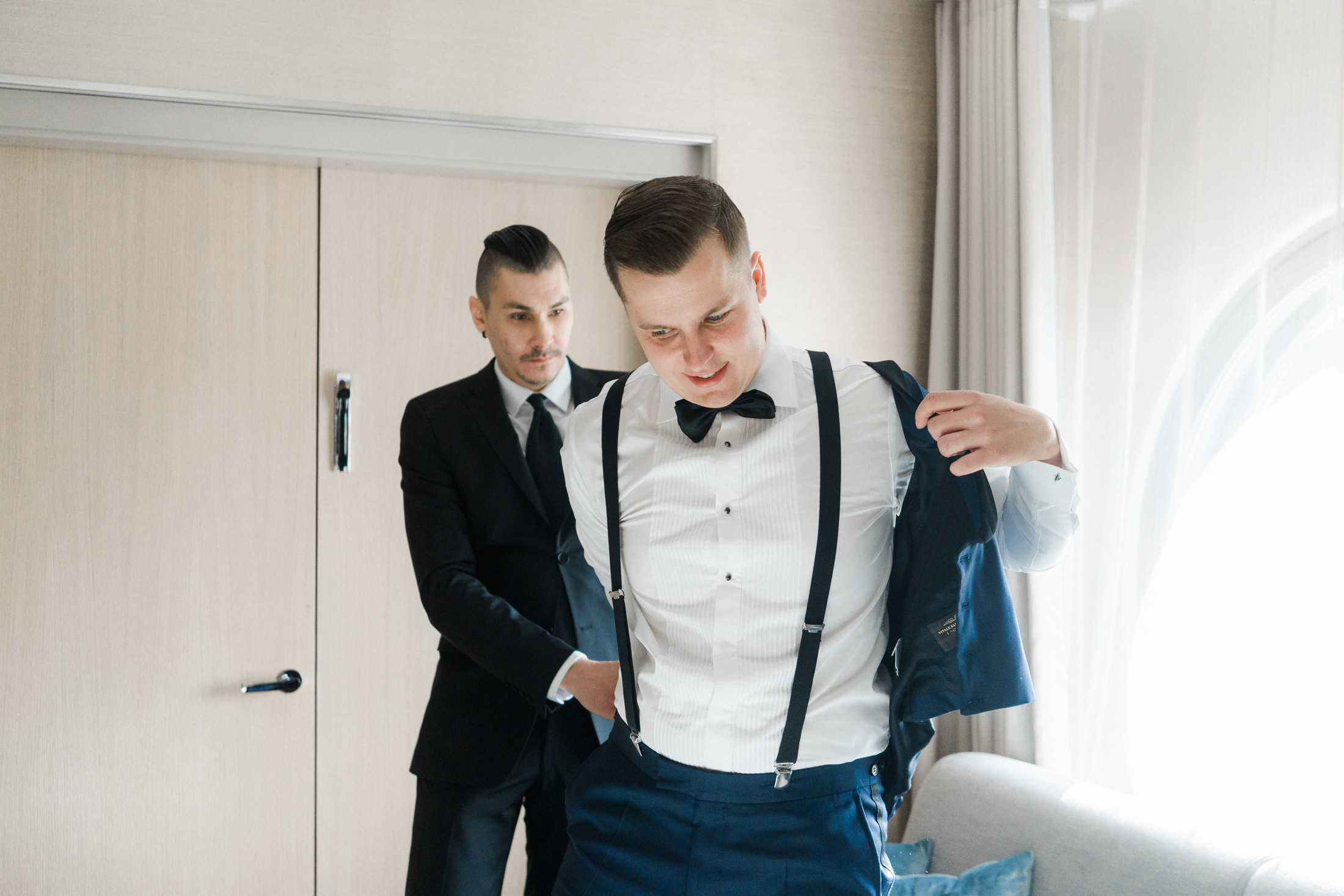 O&A, hääkuvaaja Helsinki, Johanneksen kirkko ja Radisson Blu Royal