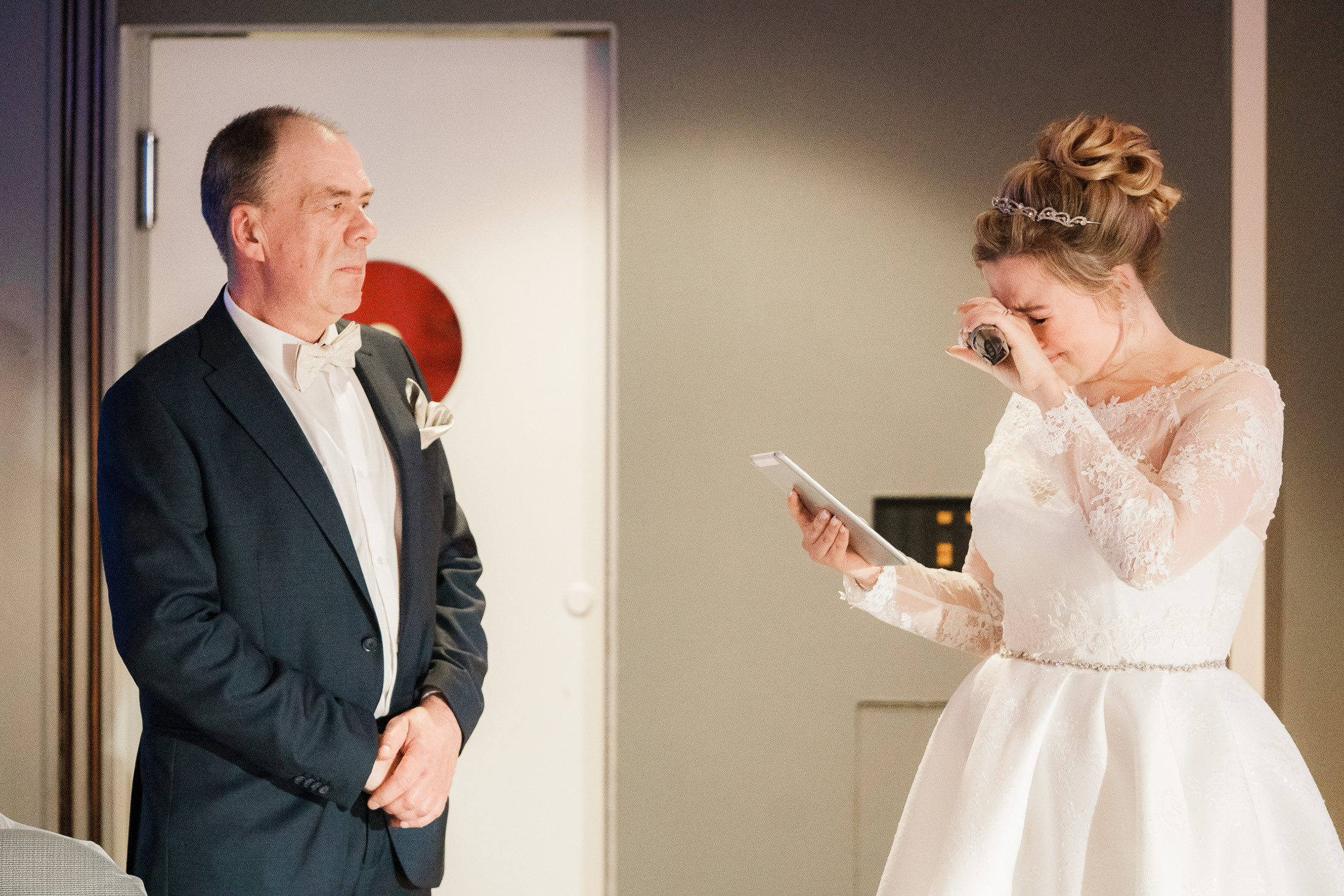 O&A, hääkuvaaja Helsinki, Johanneksen kirkko ja Radisson Blu Royal