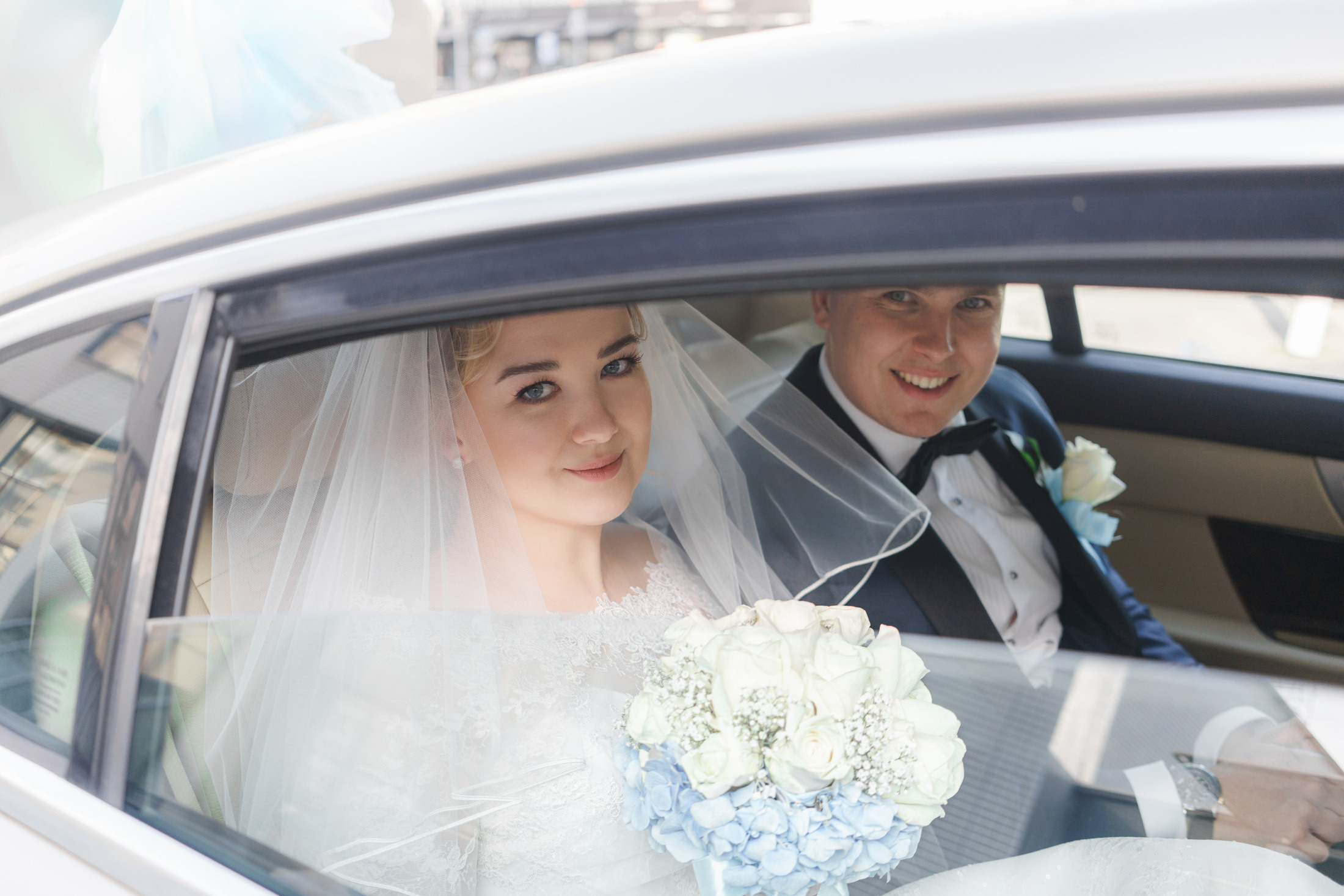 O&A, hääkuvaaja Helsinki, Johanneksen kirkko ja Radisson Blu Royal