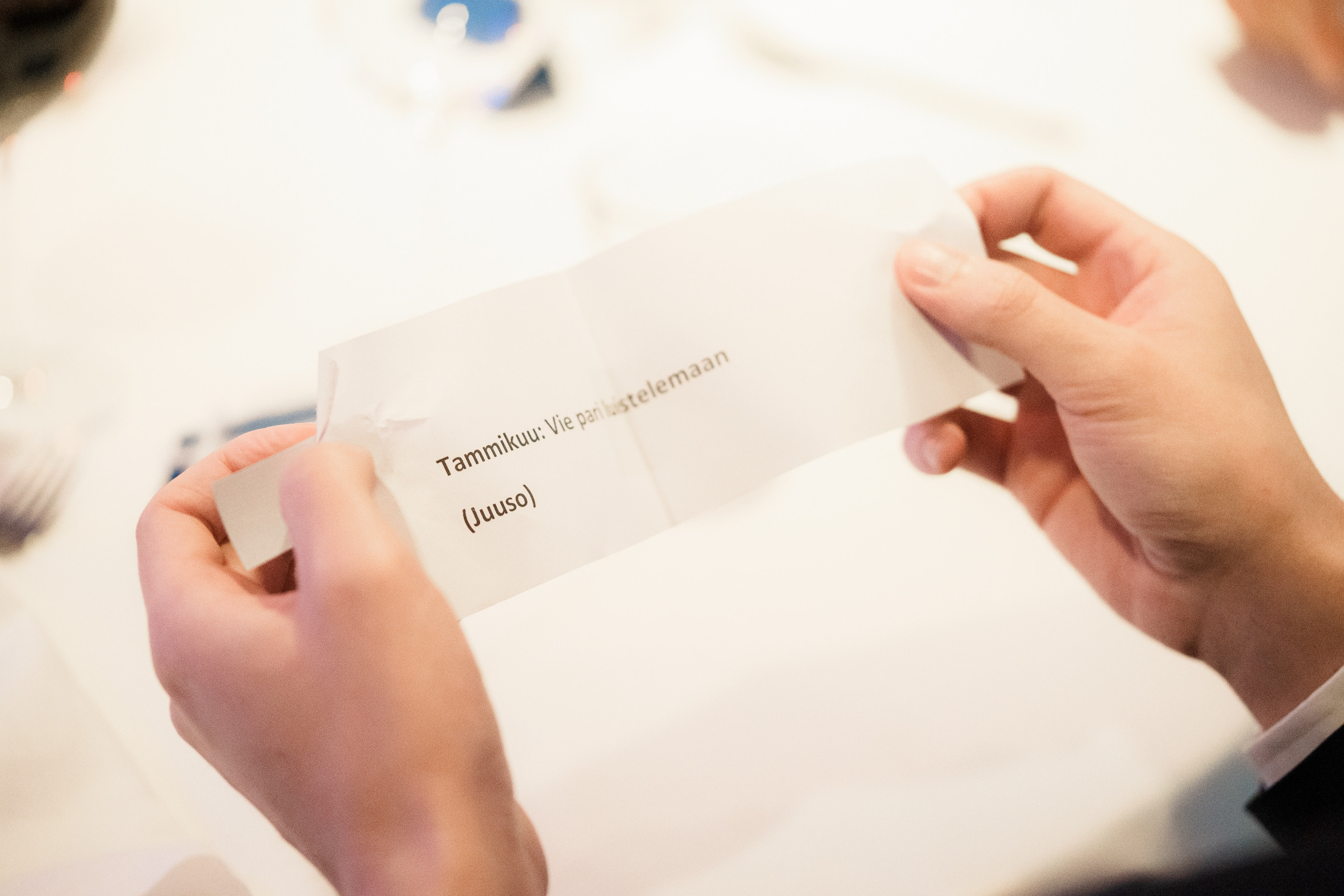 O&A, hääkuvaaja Helsinki, Johanneksen kirkko ja Radisson Blu Royal