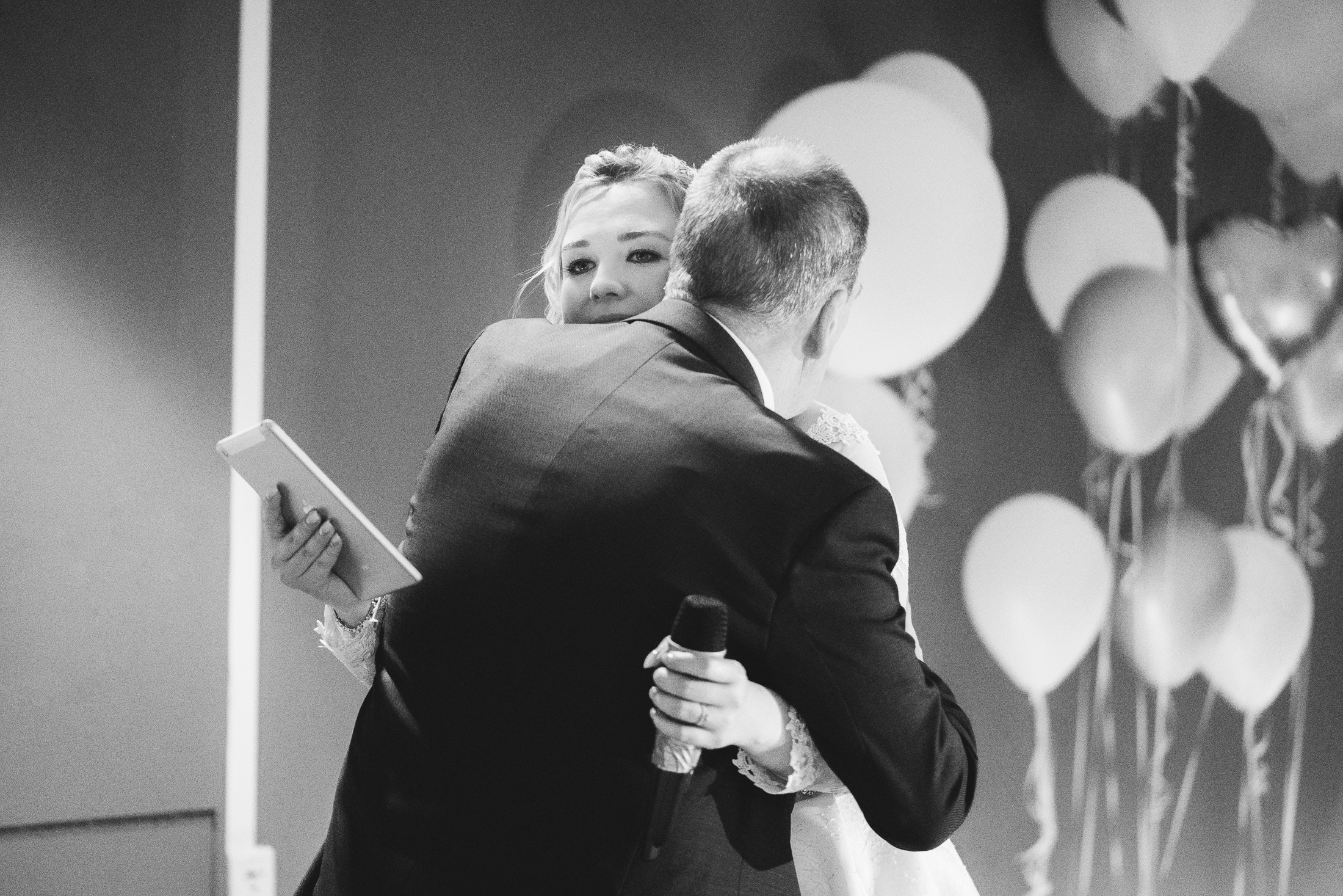 O&A, hääkuvaaja Helsinki, Johanneksen kirkko ja Radisson Blu Royal