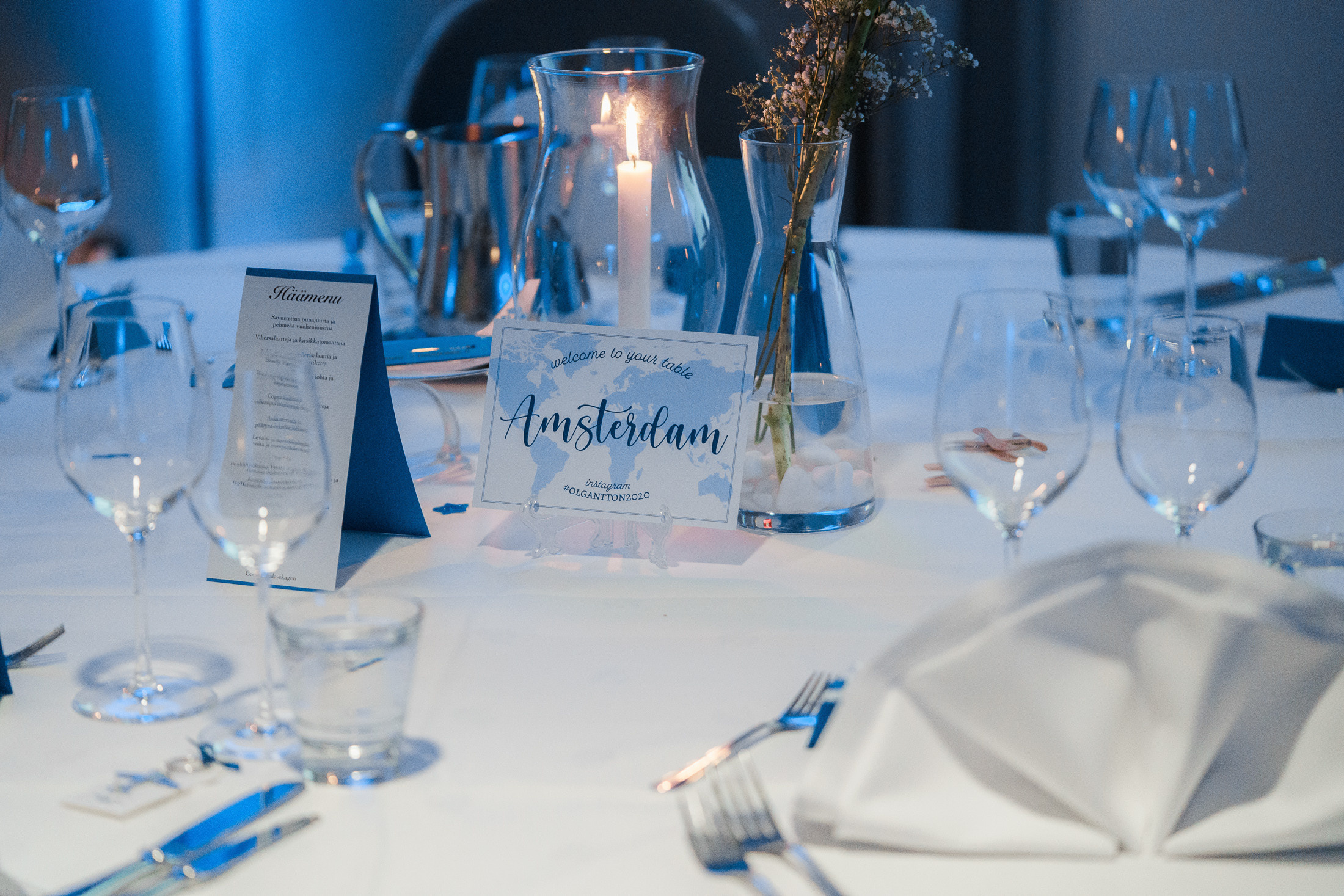 O&A, hääkuvaaja Helsinki, Johanneksen kirkko ja Radisson Blu Royal