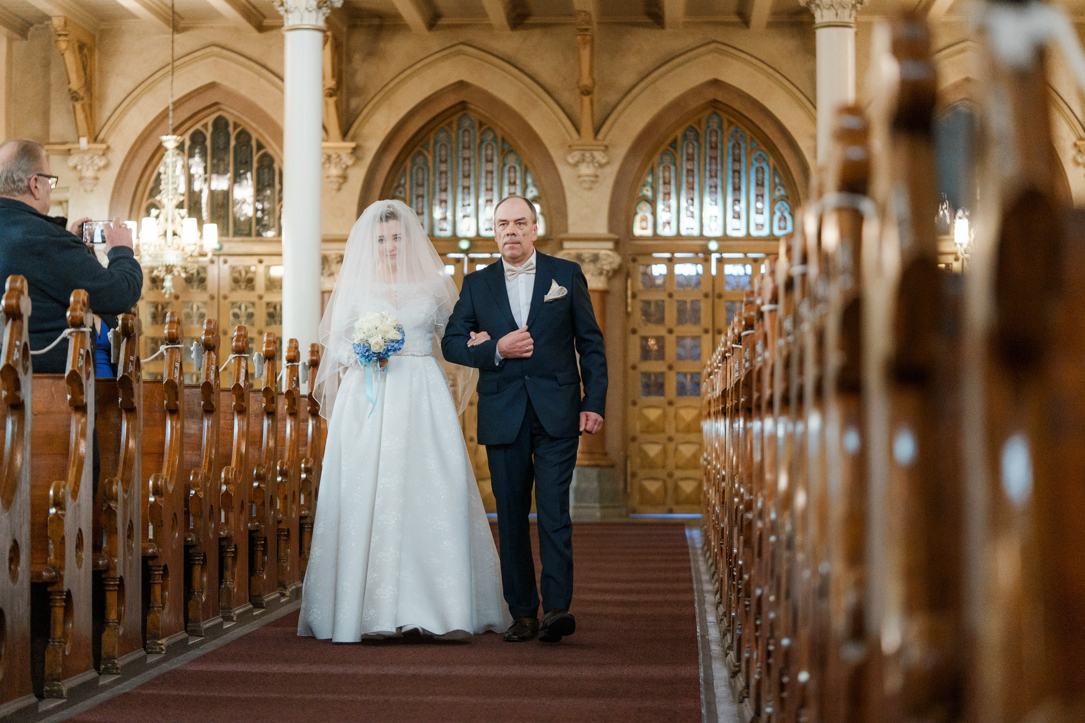 O&A, hääkuvaaja Helsinki, Johanneksen kirkko ja Radisson Blu Royal