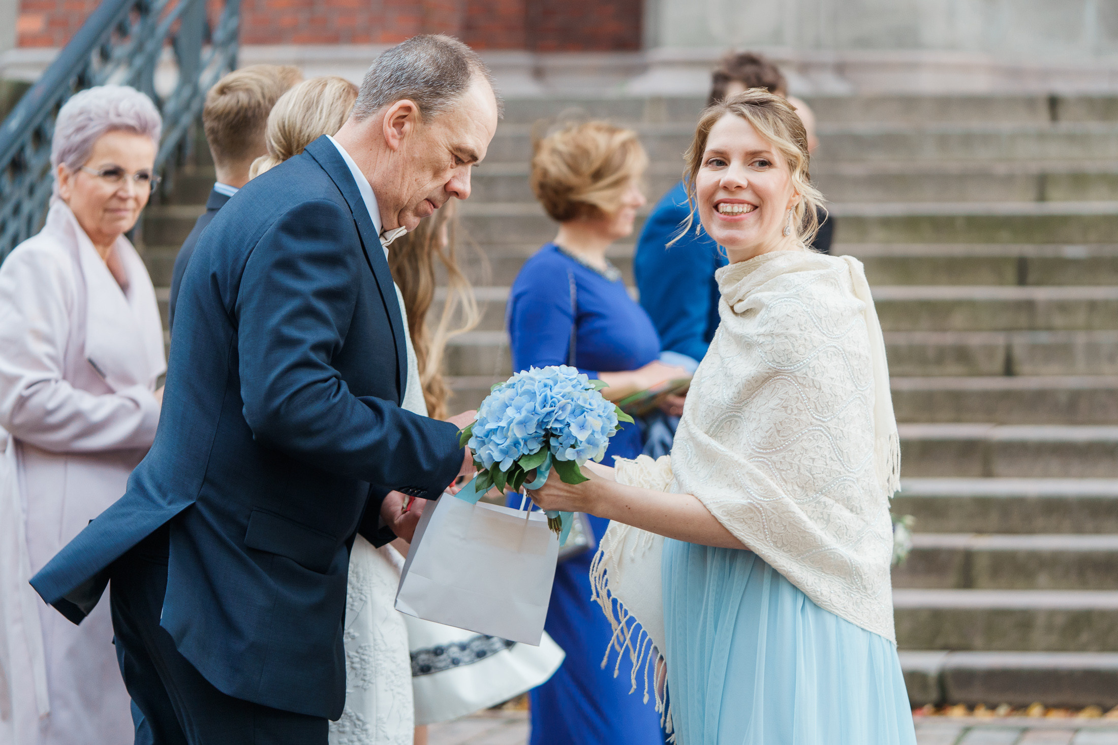 O&A, hääkuvaaja Helsinki, Johanneksen kirkko ja Radisson Blu Royal