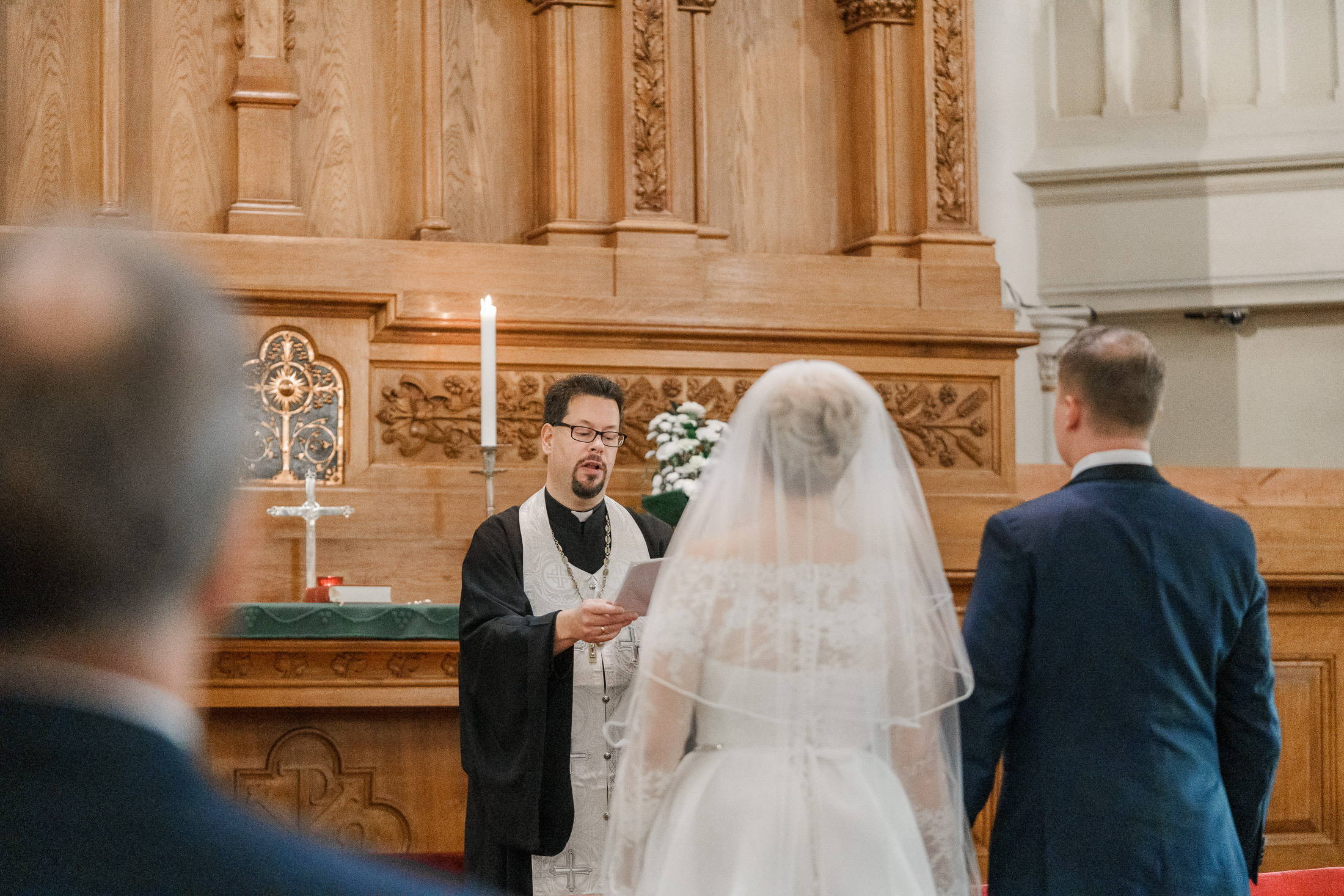 O&A, hääkuvaaja Helsinki, Johanneksen kirkko ja Radisson Blu Royal