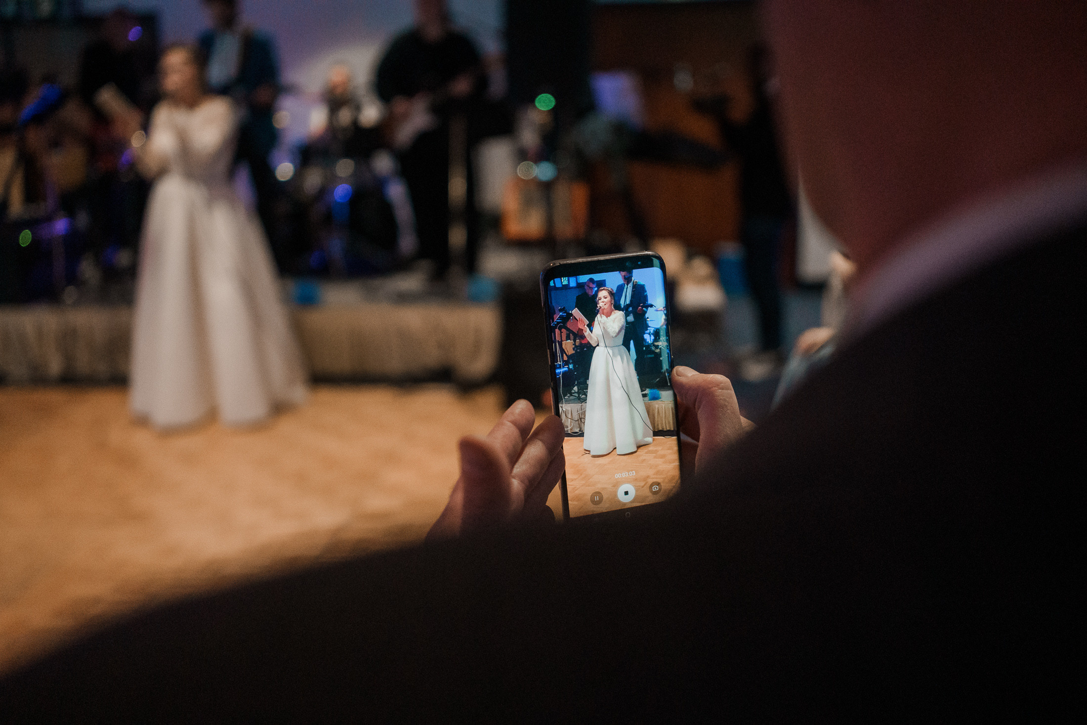 O&A, hääkuvaaja Helsinki, Johanneksen kirkko ja Radisson Blu Royal