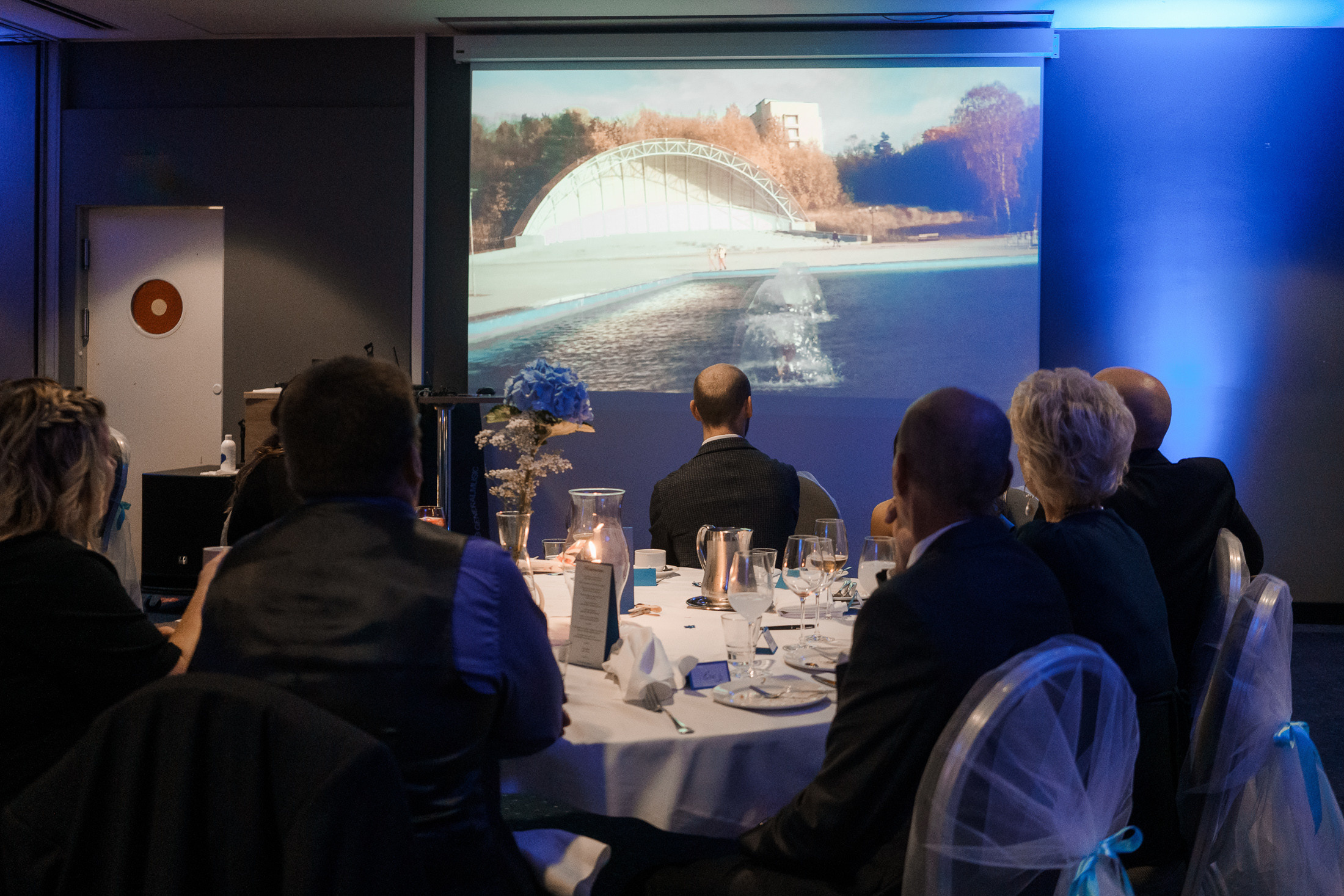 O&A, hääkuvaaja Helsinki, Johanneksen kirkko ja Radisson Blu Royal