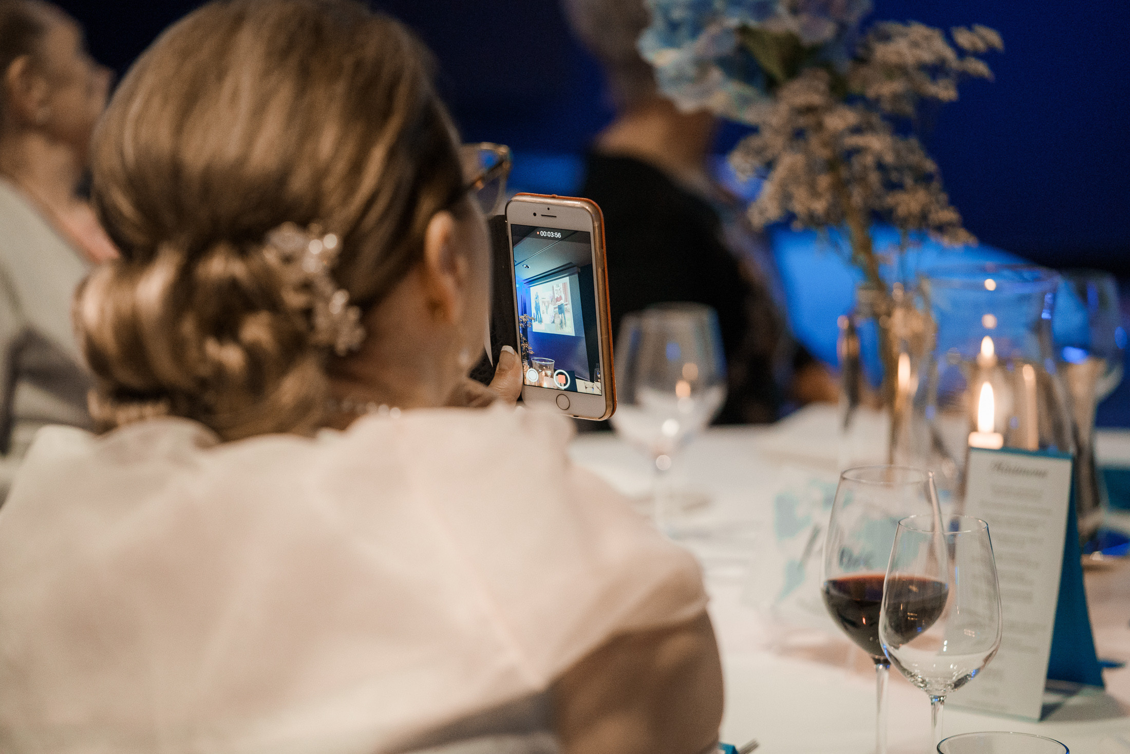 O&A, hääkuvaaja Helsinki, Johanneksen kirkko ja Radisson Blu Royal