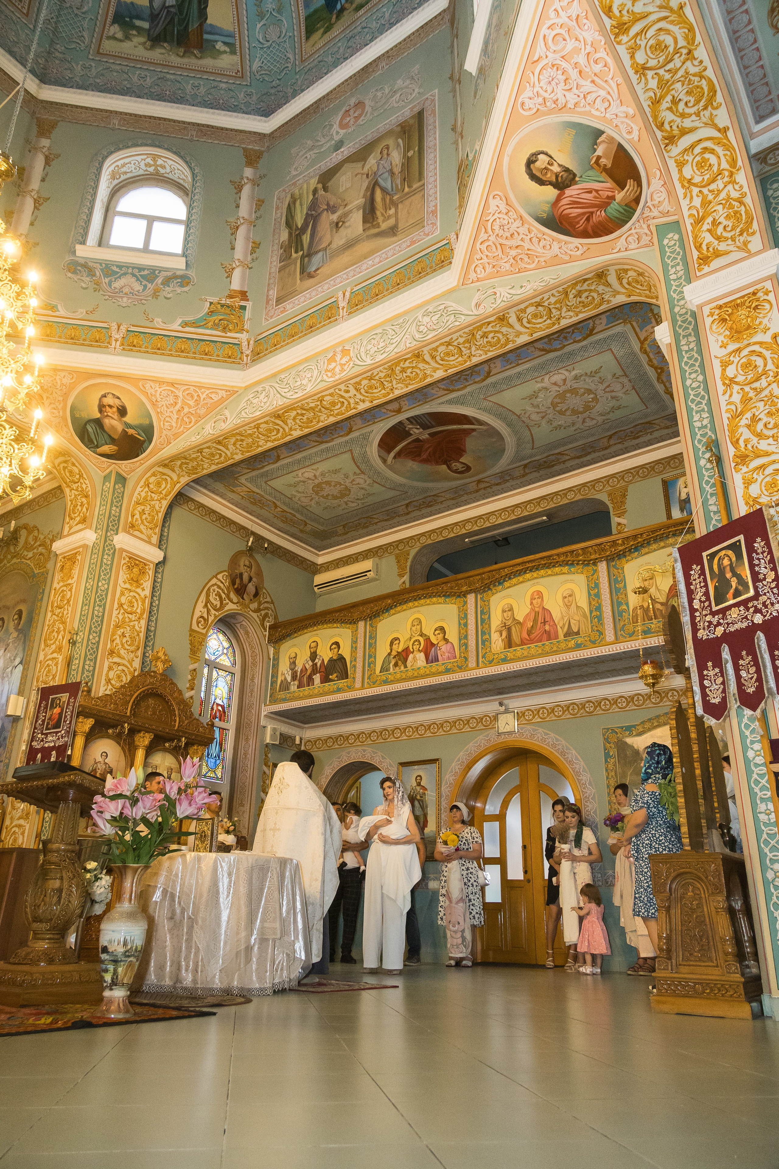 Lya - Foto si video de botez si cumatrie. ✔️ Servicii foto si video in Chisinau Moldova - Cinematic.md