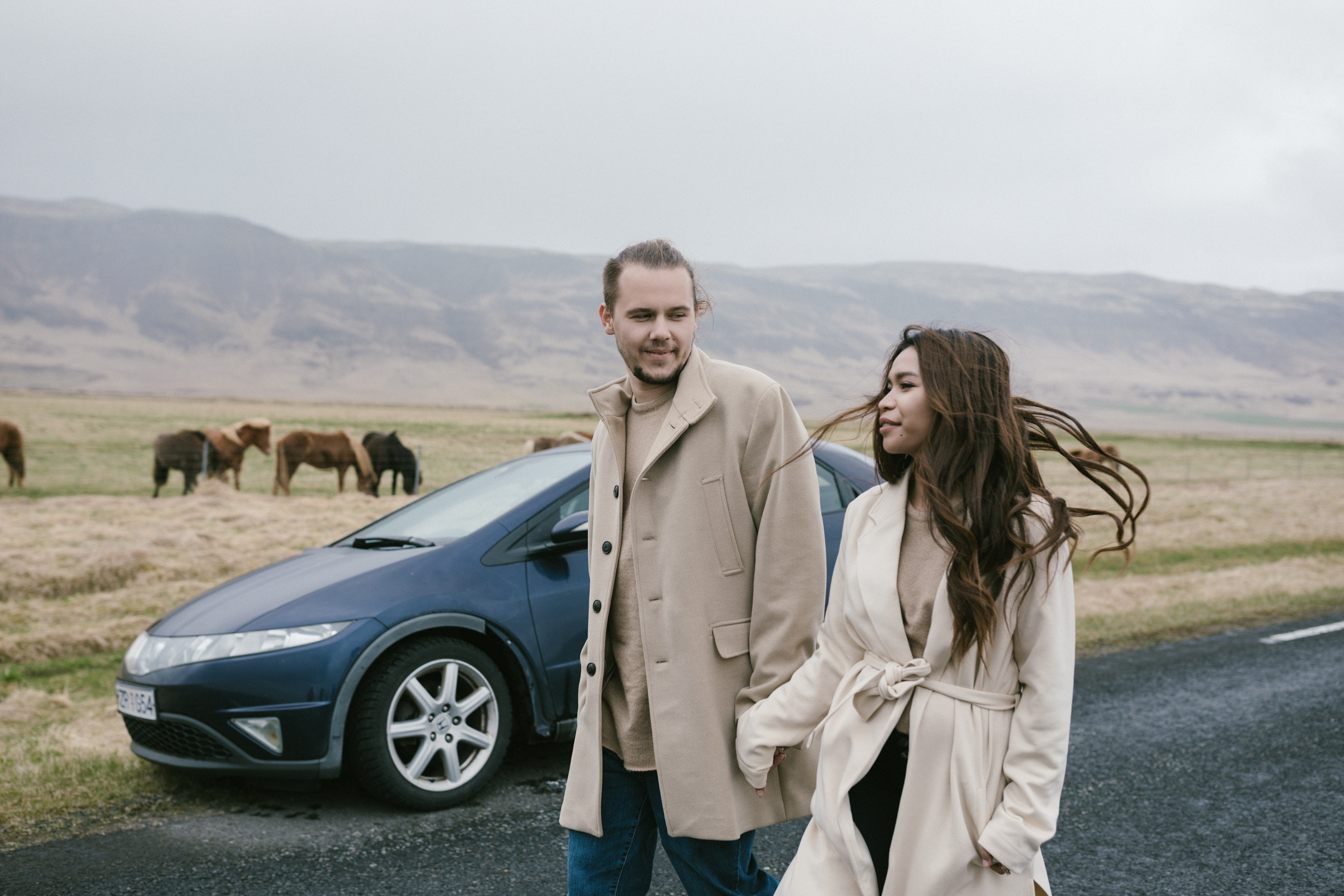 After Wedding Iceland | Gullfoss & Kerid Crater Lake. Lake Constance & Allgäu Wedding Photographer | Liliana Berkut