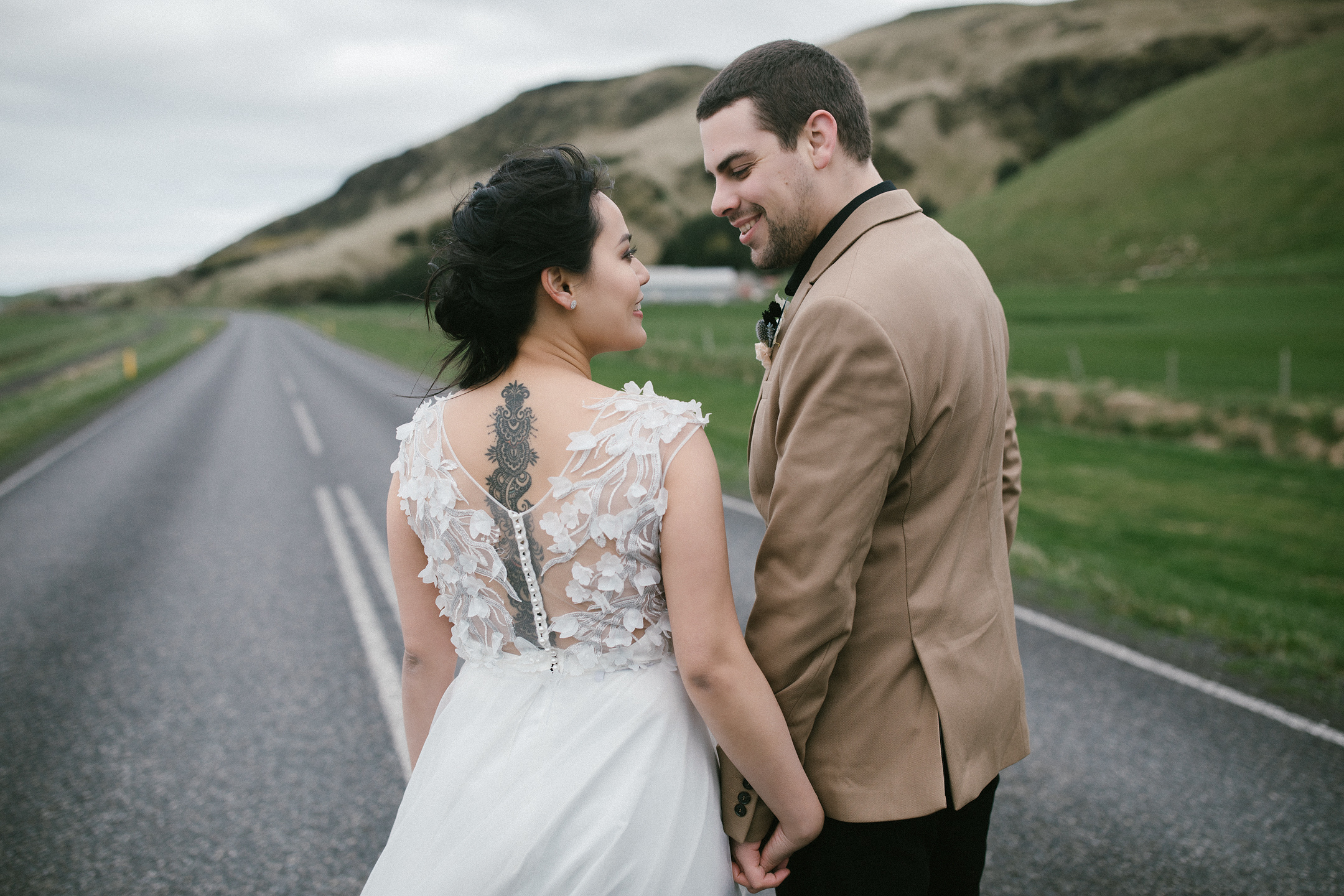 After Wedding Island | Vik, Schwarzer Strand & Skógafoss. Hochzeitsfotograf Bodensee & Allgäu | Liliana Berkut