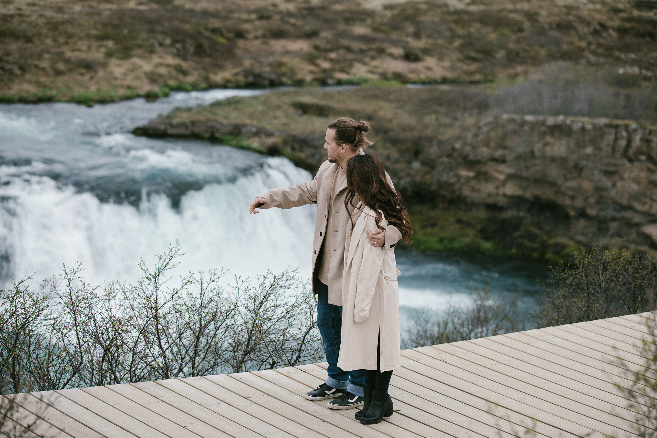 After Wedding Iceland | Gullfoss & Kerid Crater Lake. Lake Constance & Allgäu Wedding Photographer | Liliana Berkut
