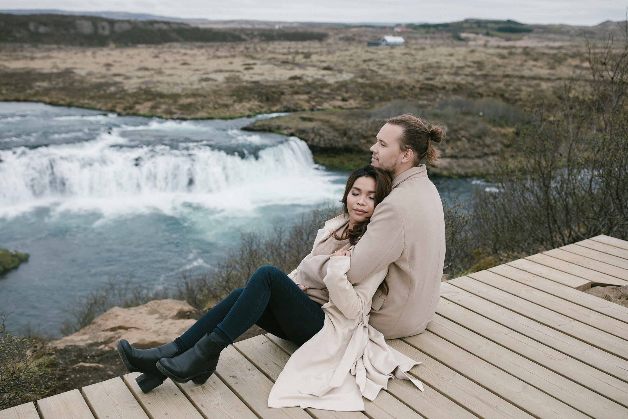 After Wedding Iceland | Gullfoss & Kerid Crater Lake. Lake Constance & Allgäu Wedding Photographer | Liliana Berkut