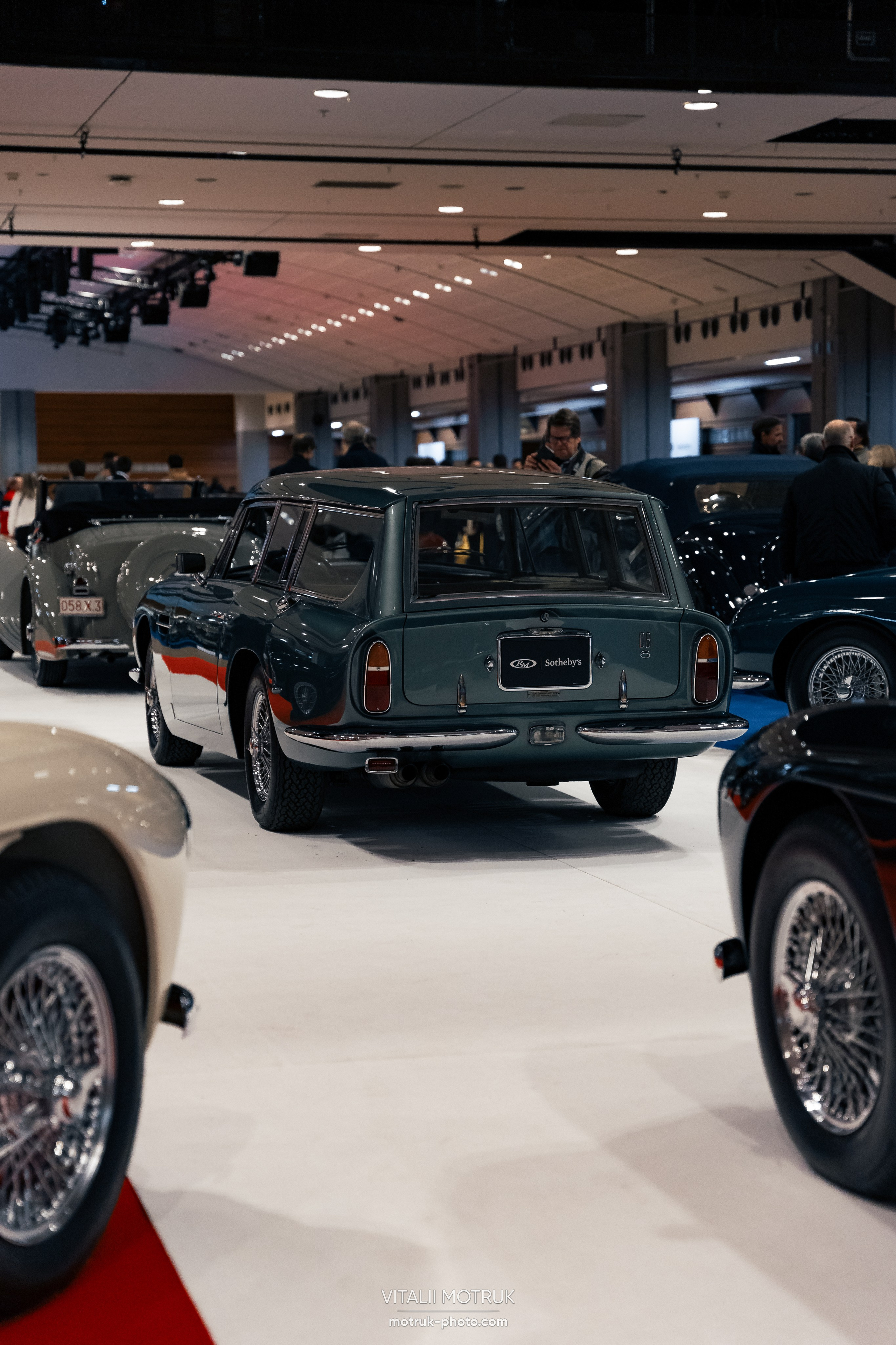 RM Sothebys 2025. Photographe de voitures à Paris — Vitalii Motruk