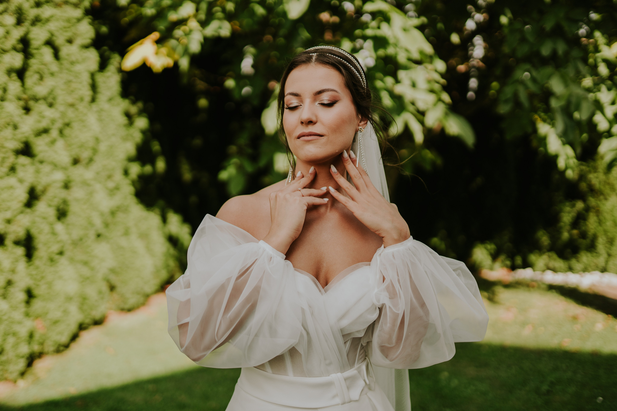 Sala Koralowa w Jaworzu: Opowieść o ślubie Nikoli i Kacpra. Karkowskafoto - fotografia miłości