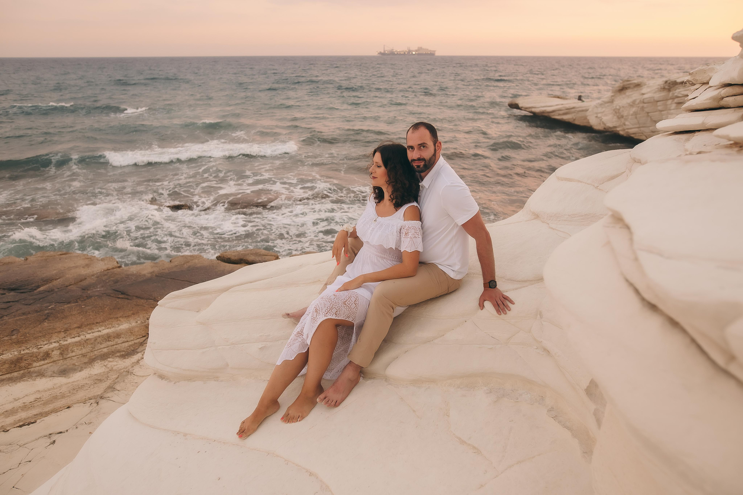 Кристина и Алекс. Лав-Стори. Белые Камни. Photographer in Cyprus