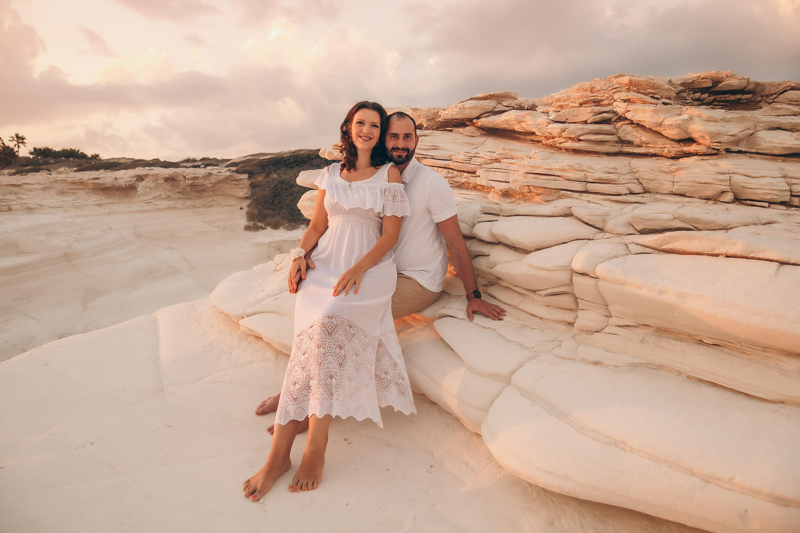 Кристина и Алекс. Лав-Стори. Белые Камни. Photographer in Cyprus